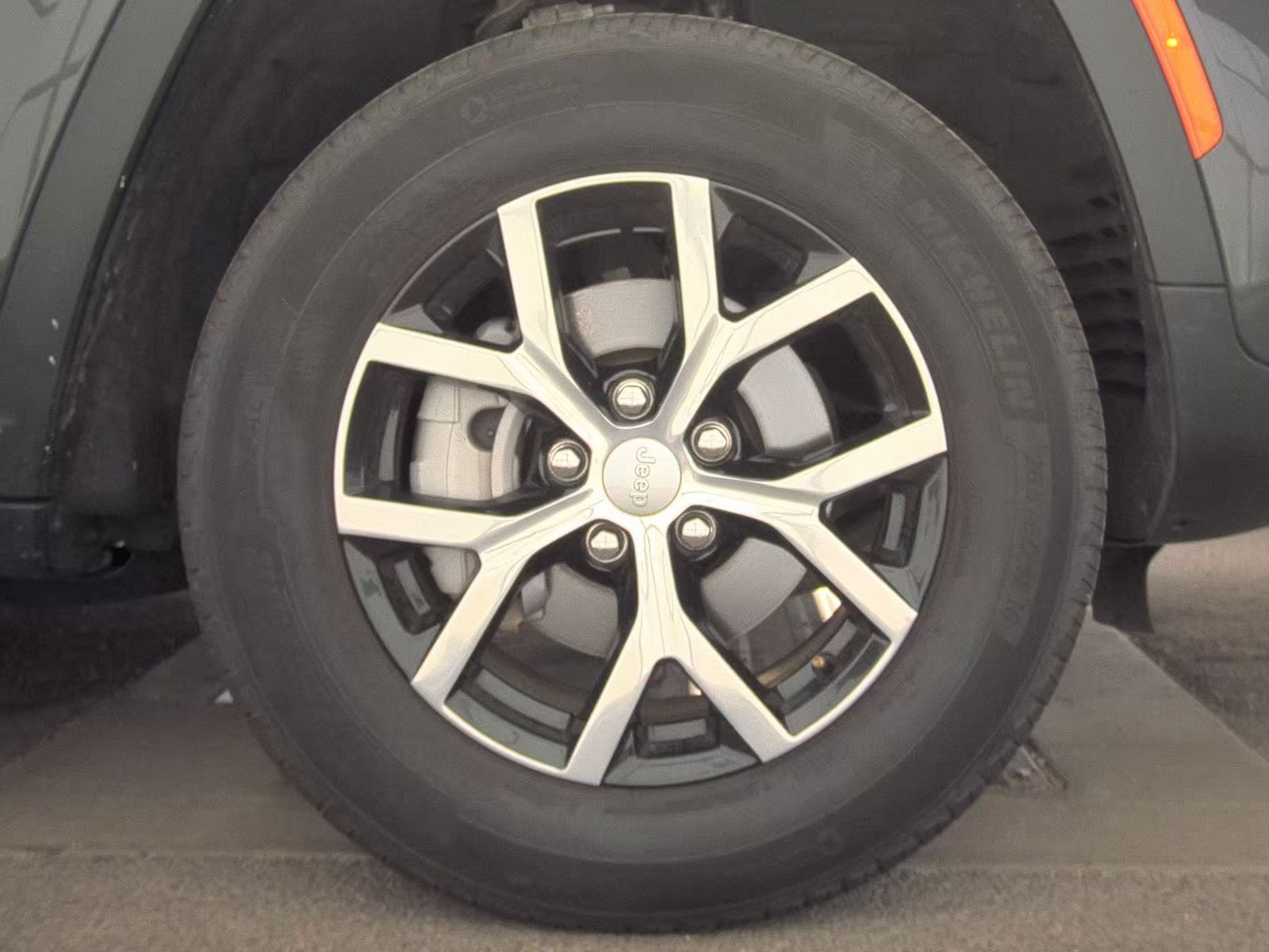 2024 Jeep Grand Cherokee Limited AWD