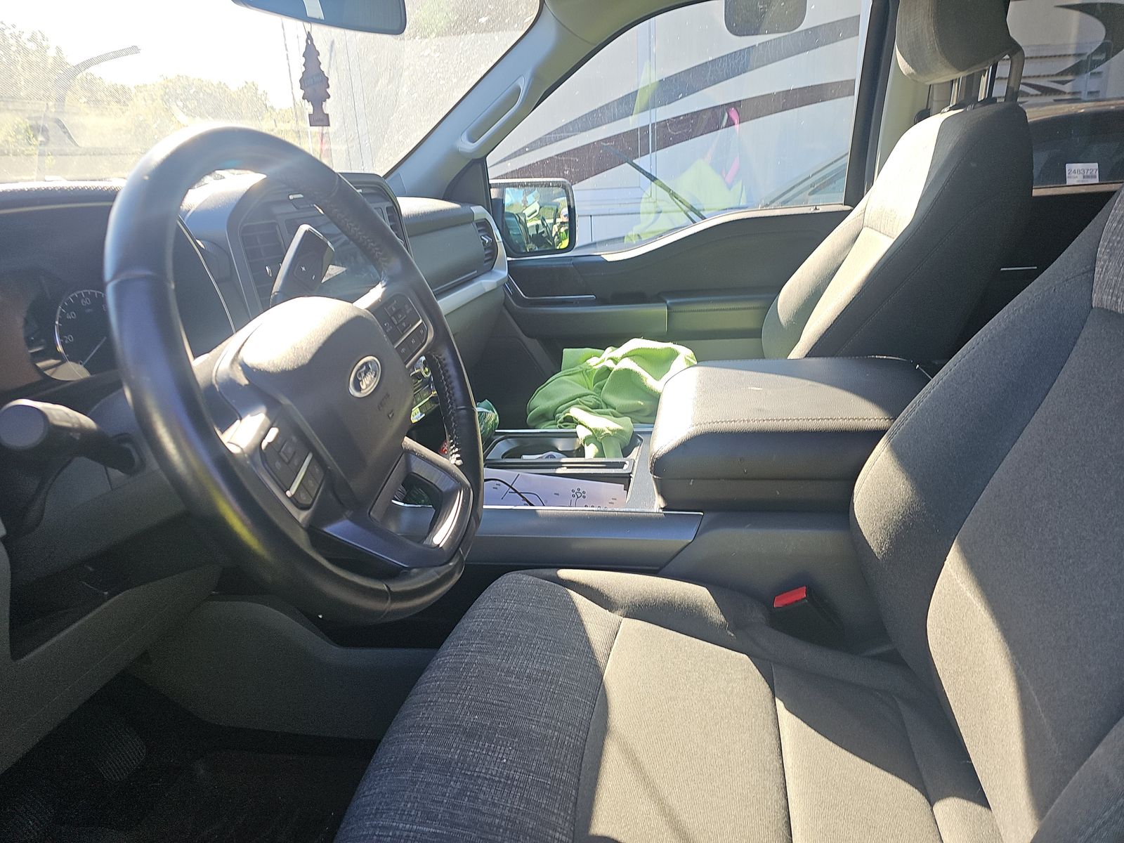 2022 Ford F-150 XLT AWD