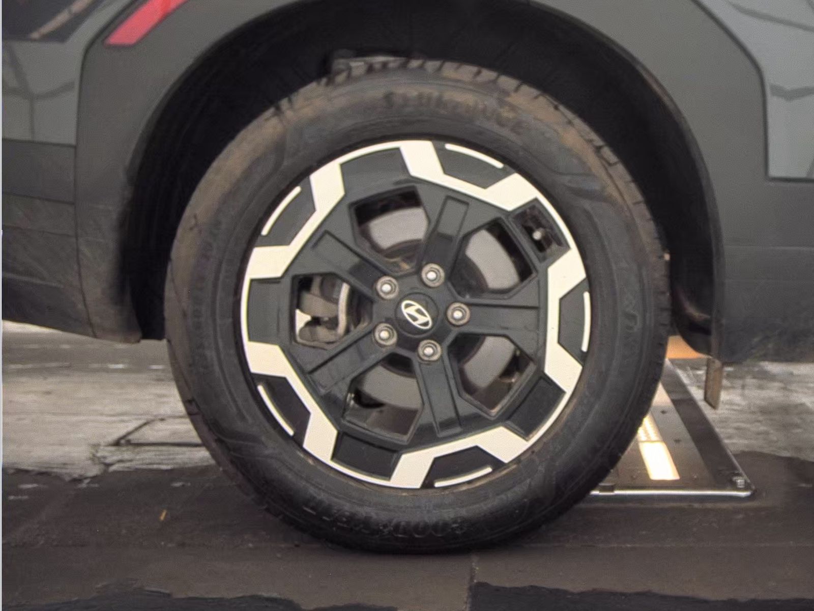 2025 Hyundai Santa Fe SEL FWD