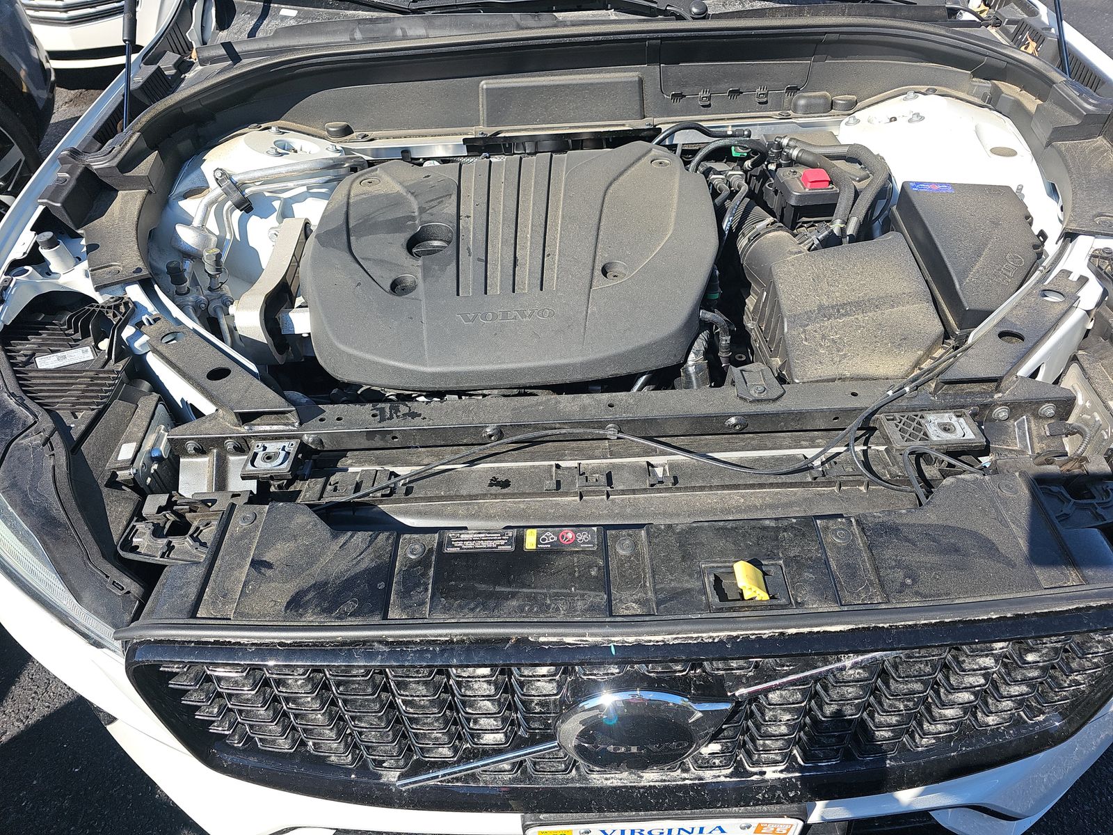 2025 Volvo XC60 B5 Plus AWD