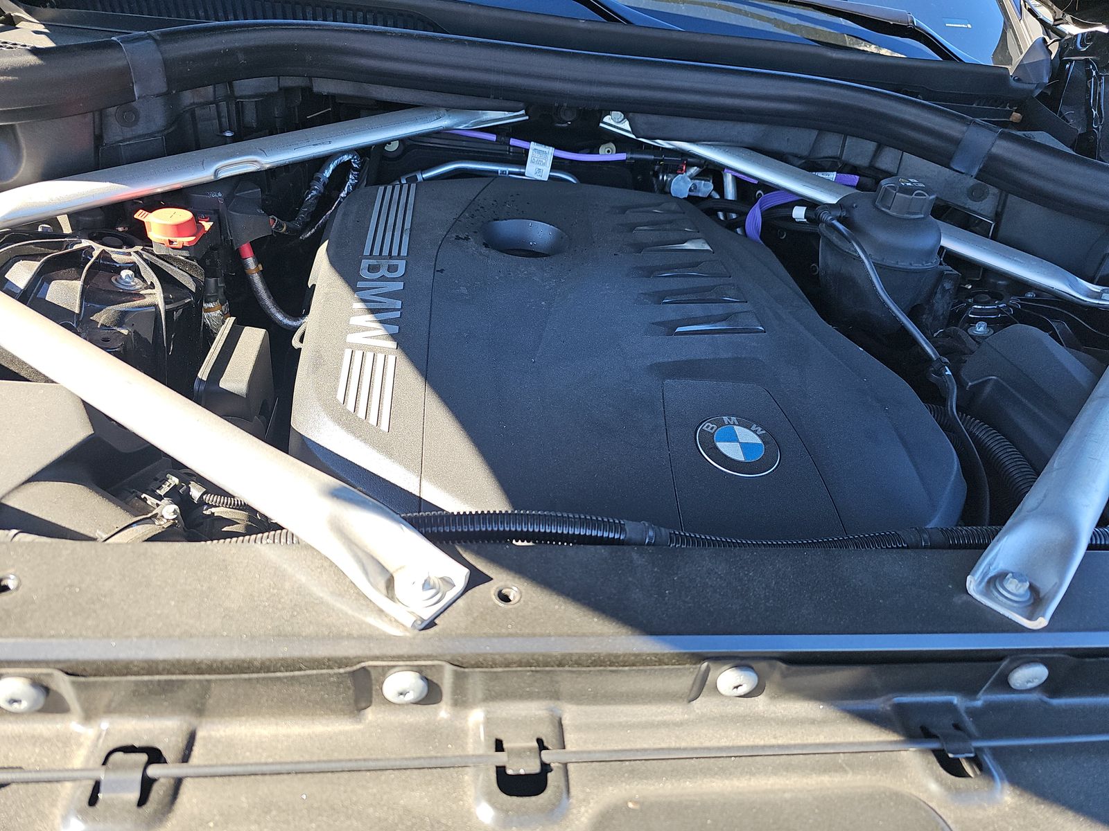 2025 BMW X6 xDrive40i AWD