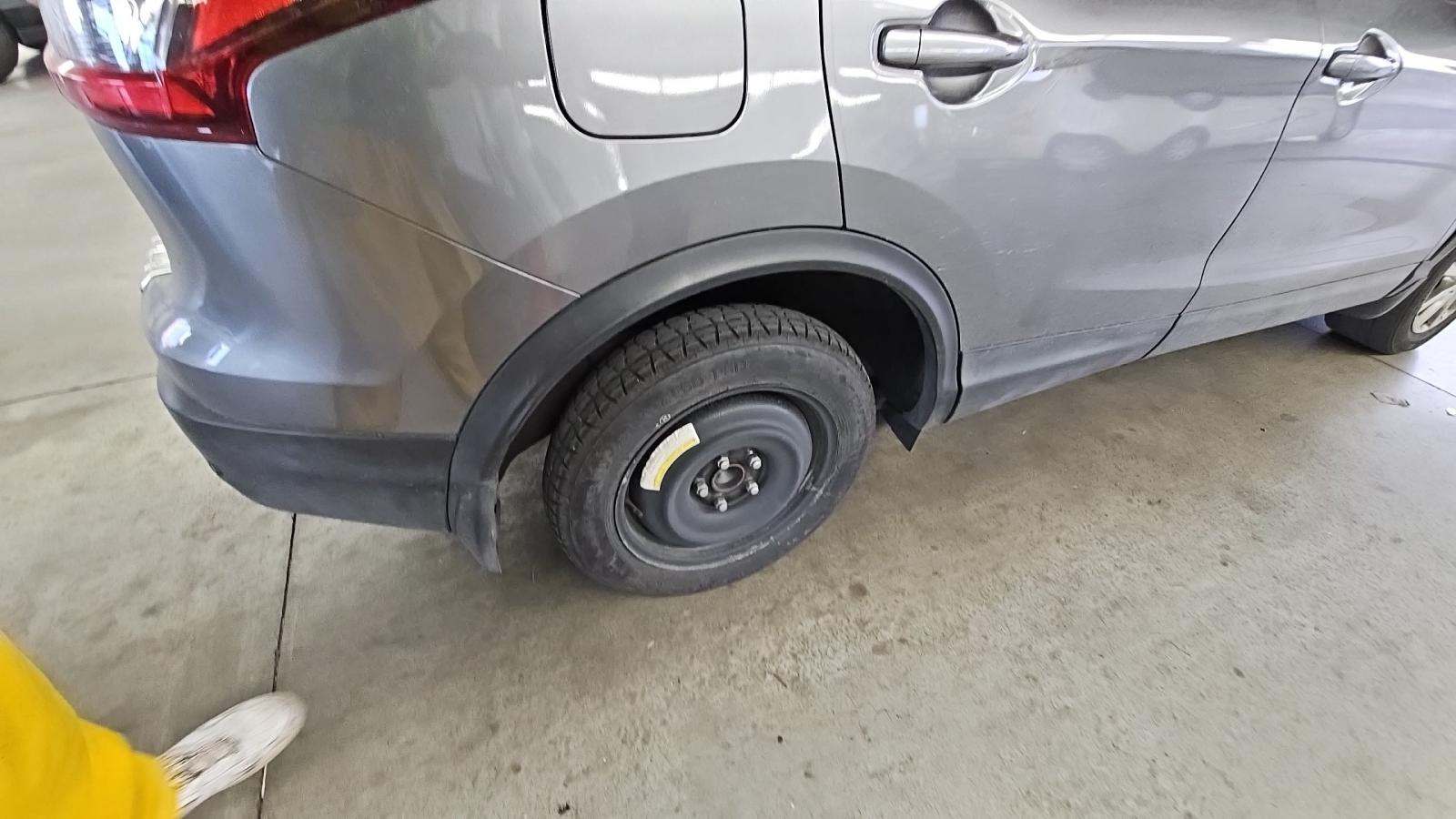 2020 Nissan Rogue Sport S FWD