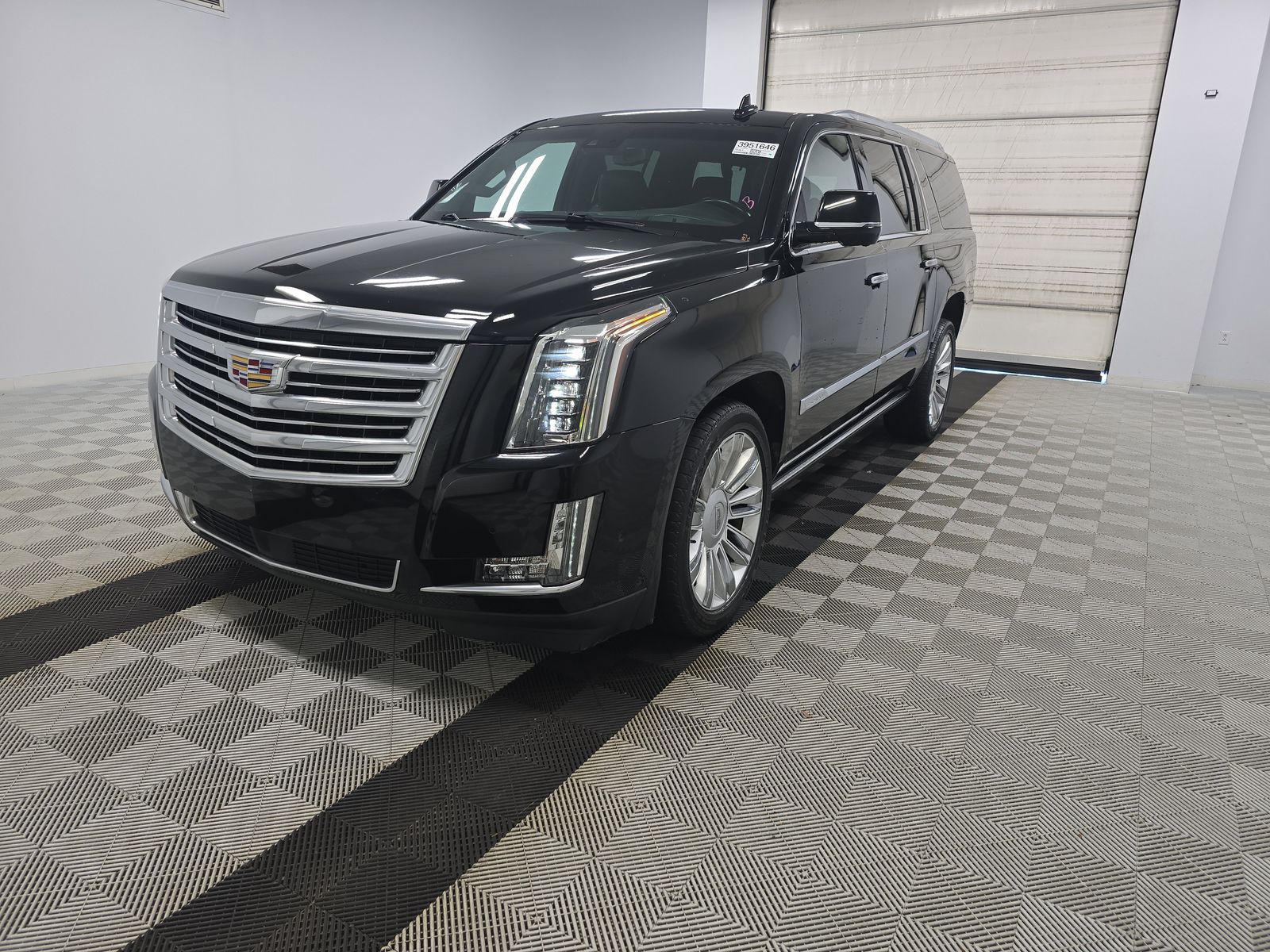 2020 Cadillac Escalade ESV Platinum RWD