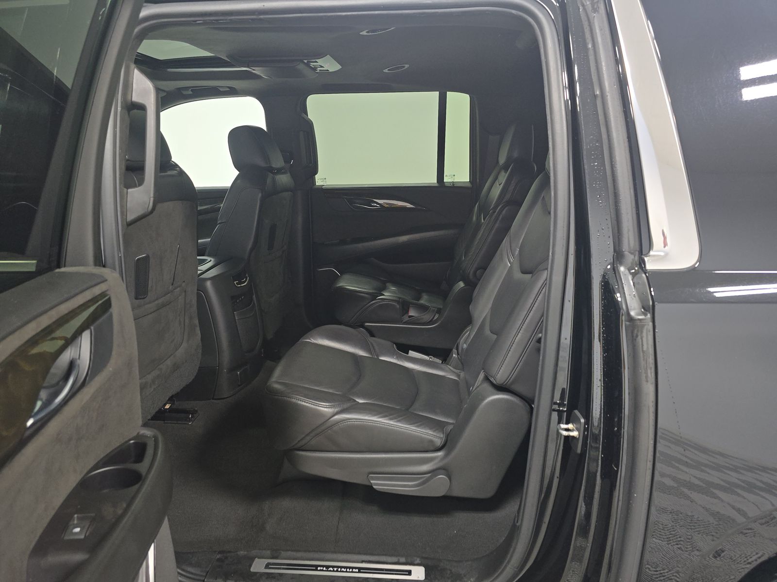 2020 Cadillac Escalade ESV Platinum RWD