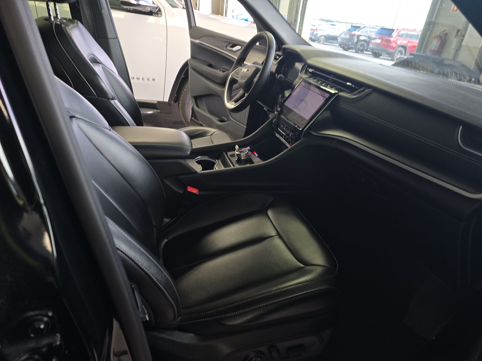 2024 Jeep Grand Cherokee Limited AWD