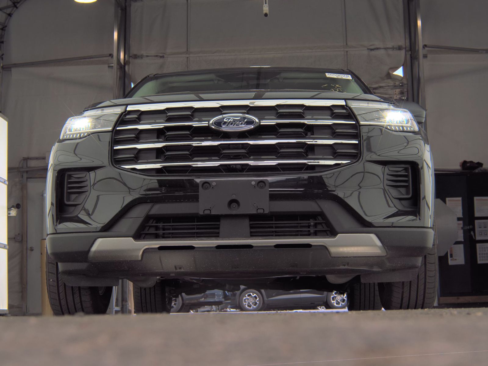 2025 Ford Explorer Active AWD