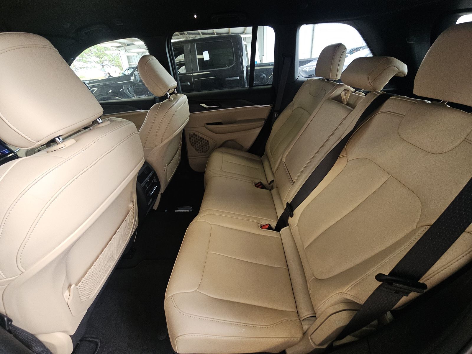 2024 Jeep Grand Cherokee Limited AWD