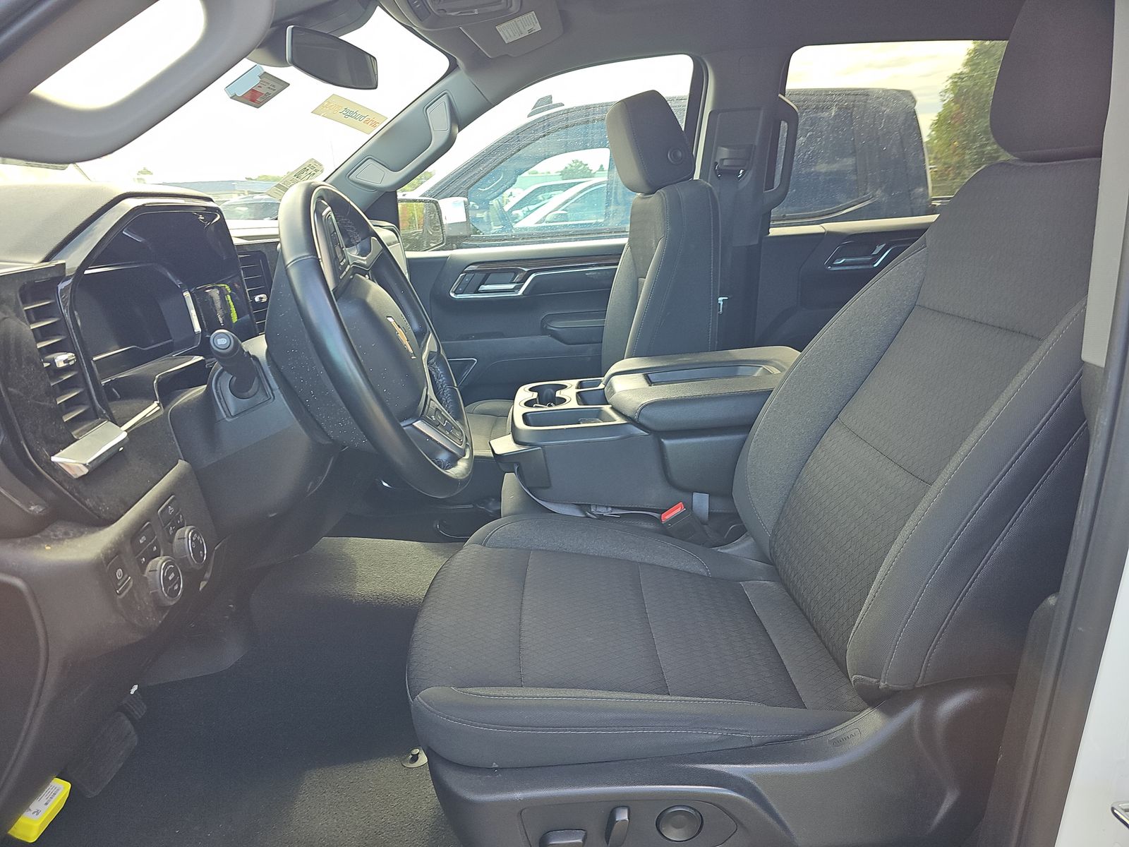 2024 Chevrolet Silverado 1500 LT AWD