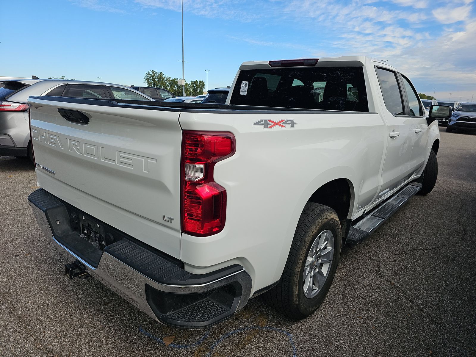 2024 Chevrolet Silverado 1500 LT AWD