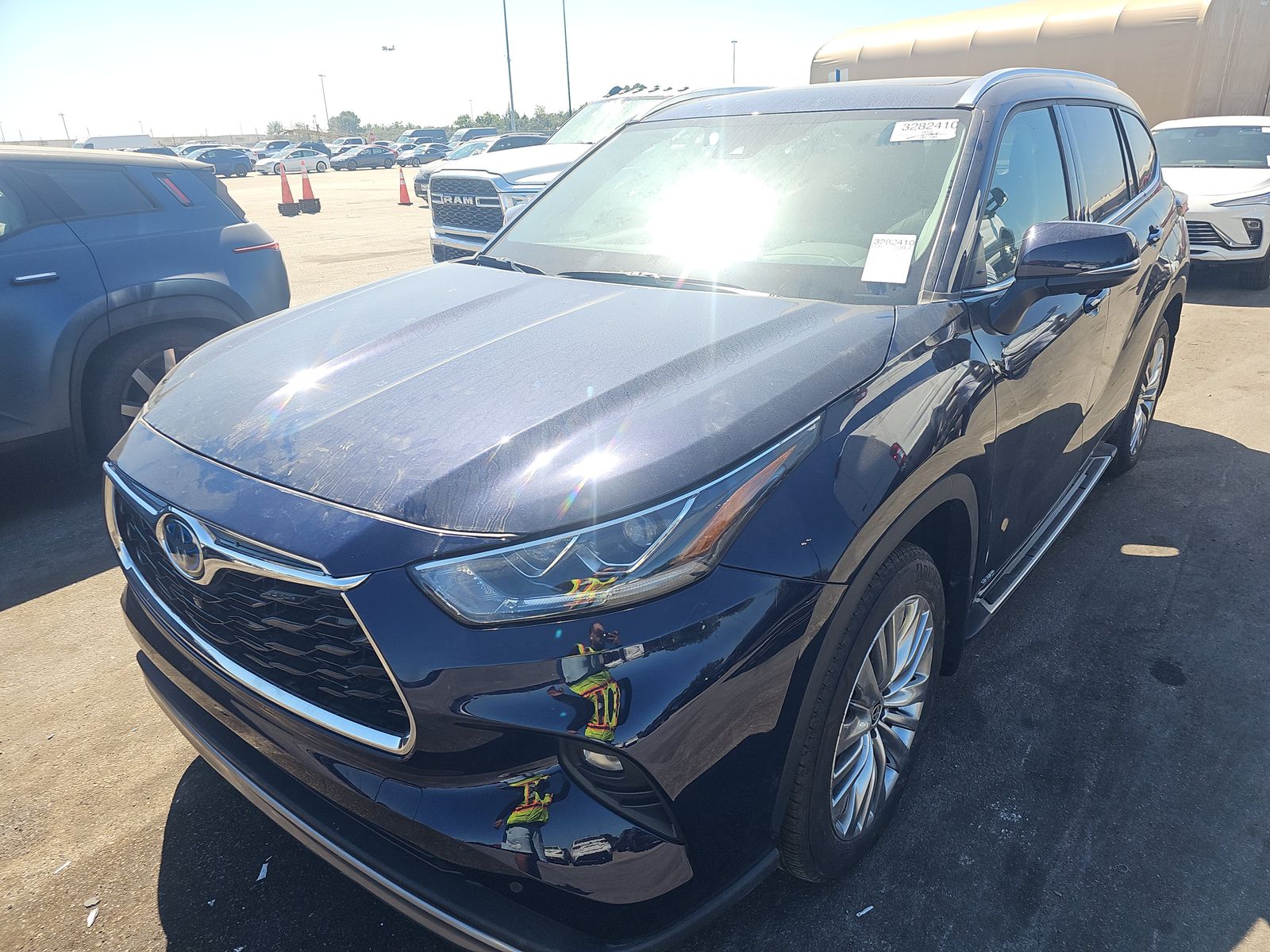 2024 Toyota Highlander Hybrid Platinum AWD