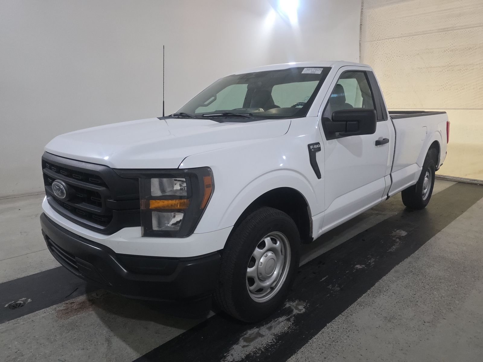 2023 Ford F-150 XL RWD