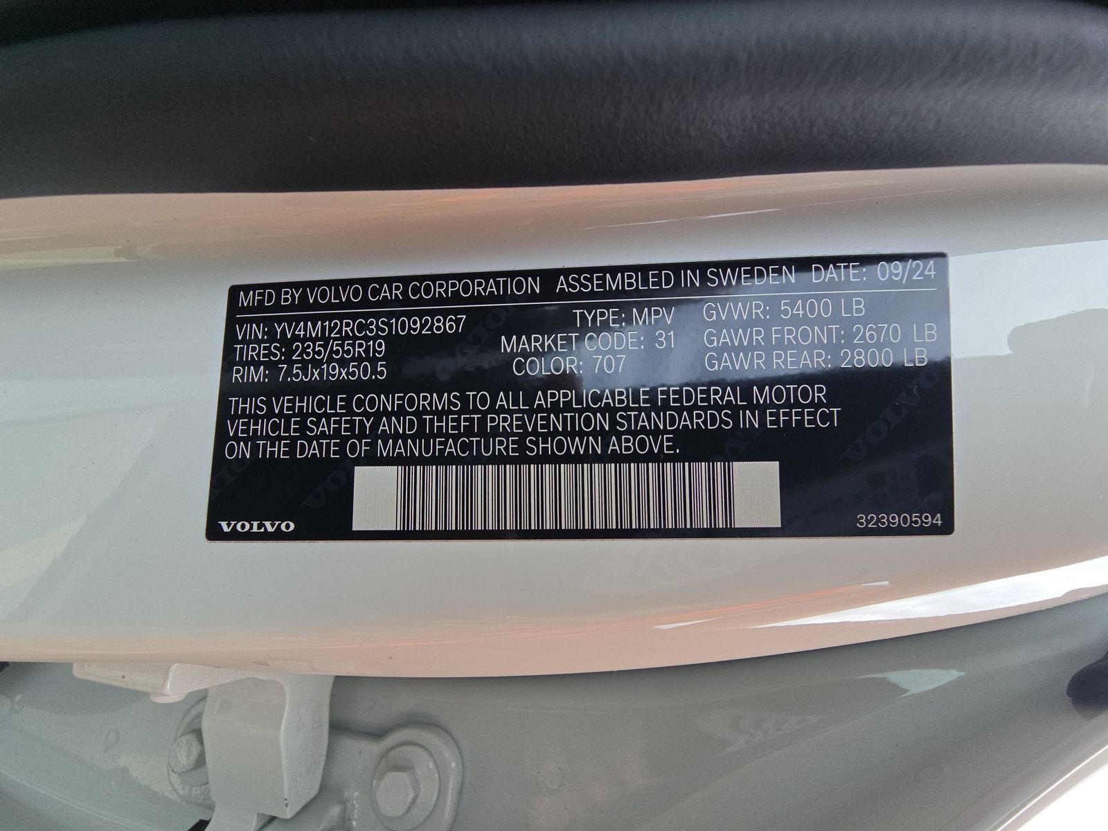 2025 Volvo XC60 B5 Plus AWD