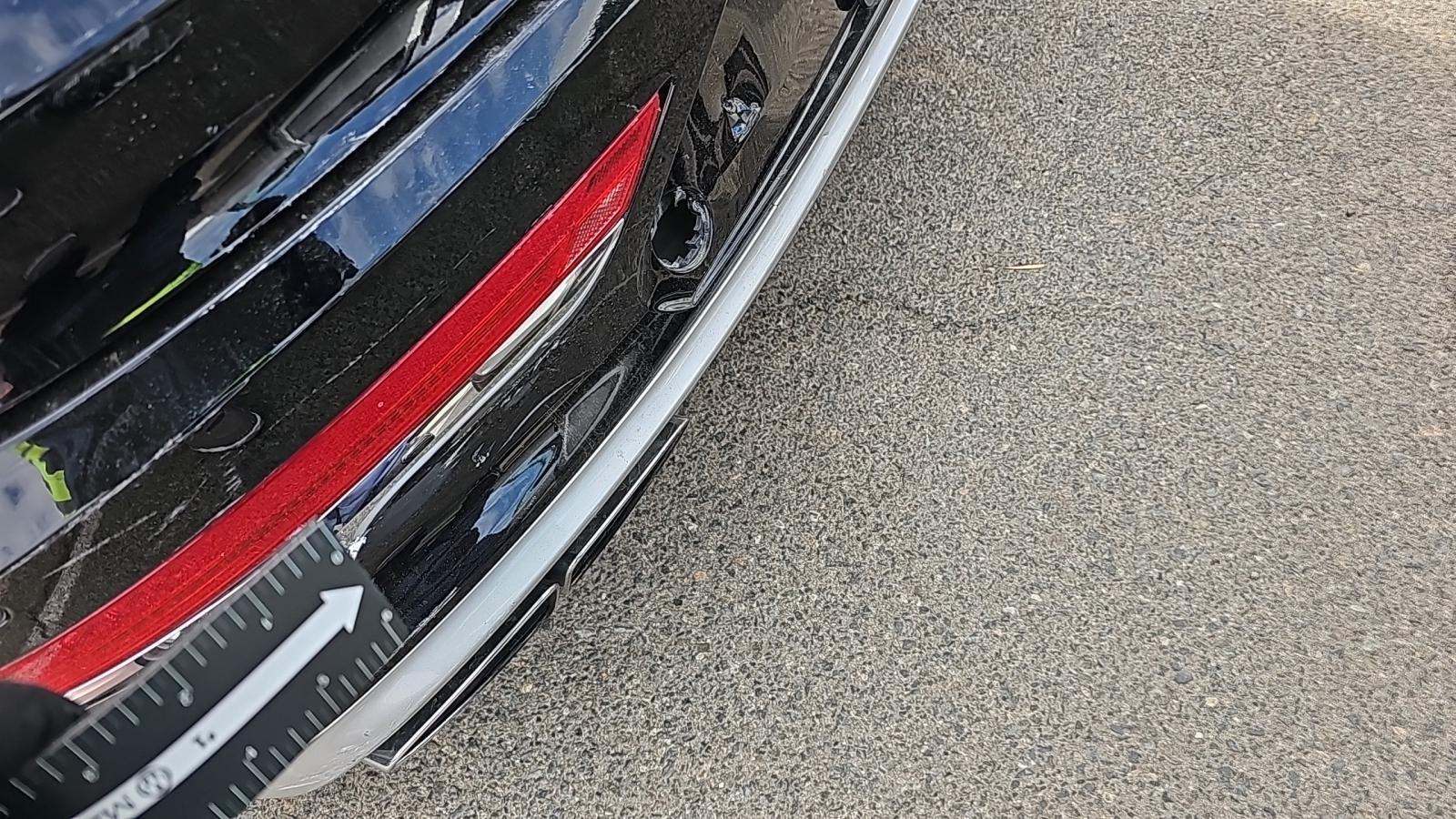 2023 Bentley Bentayga EWB Azure AWD