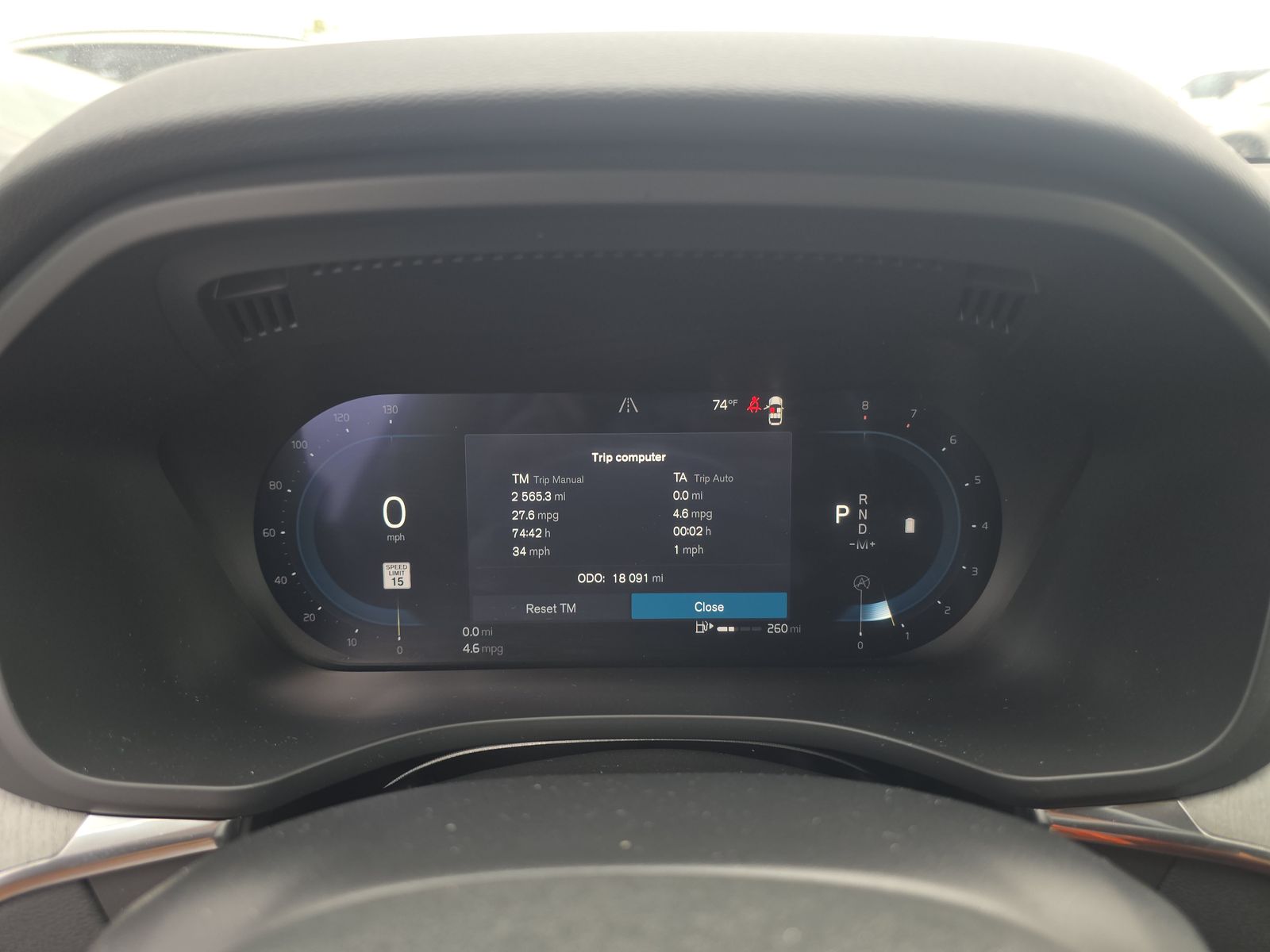 2025 Volvo XC60 B5 Plus AWD