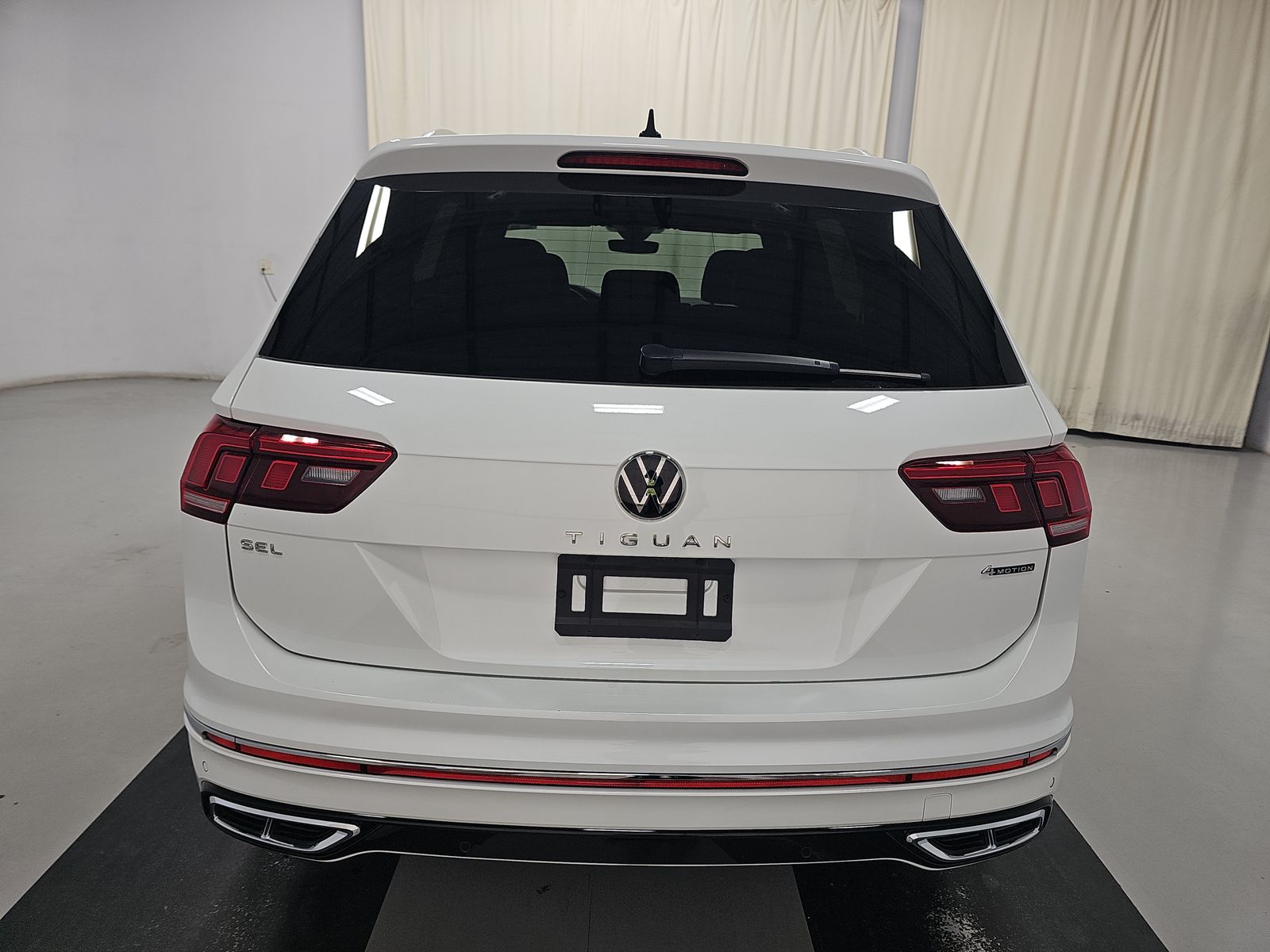 2024 Volkswagen Tiguan 2.0T SEL R-Line AWD