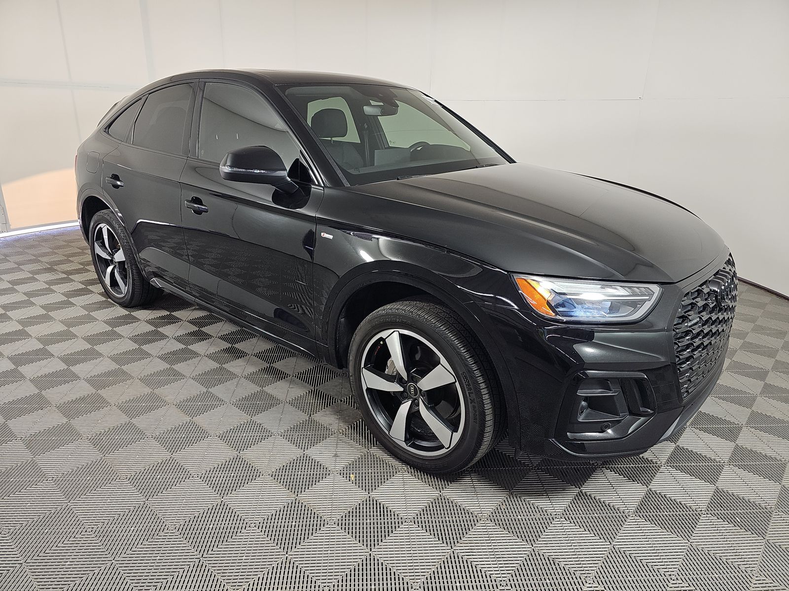 2023 Audi Q5 S line Premium Plus AWD
