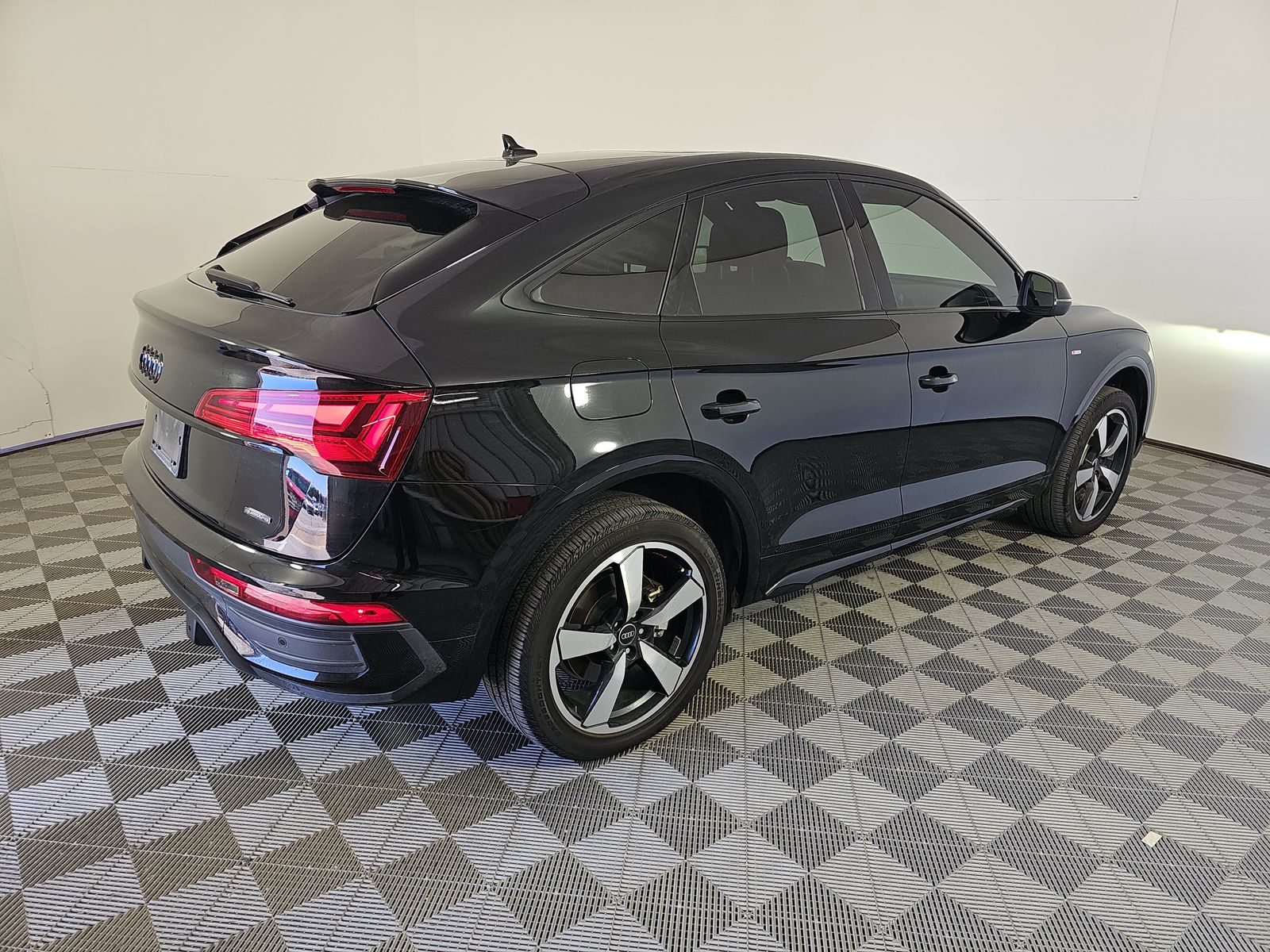 2023 Audi Q5 S line Premium Plus AWD