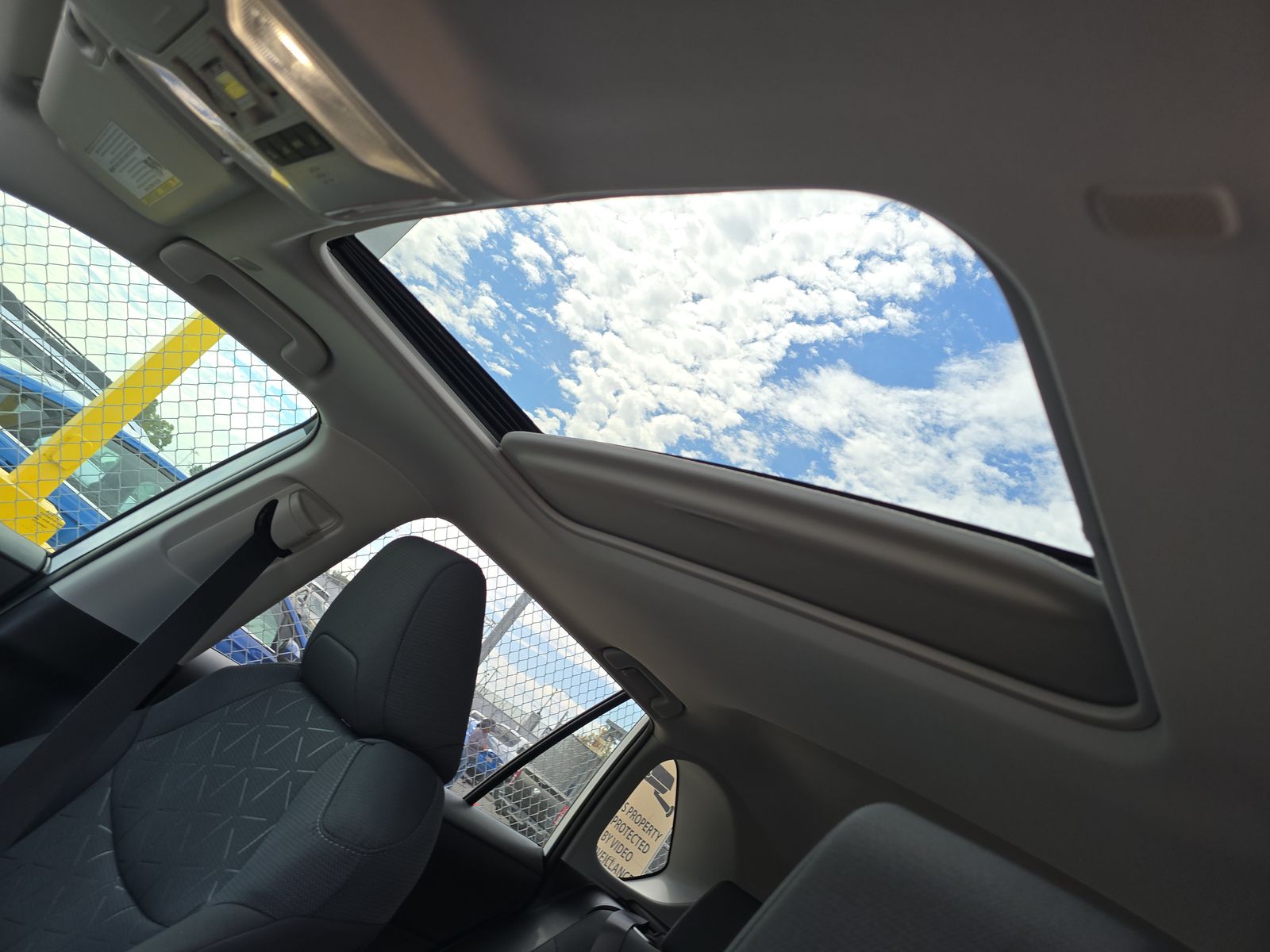 2025 Toyota RAV4 Hybrid XLE AWD