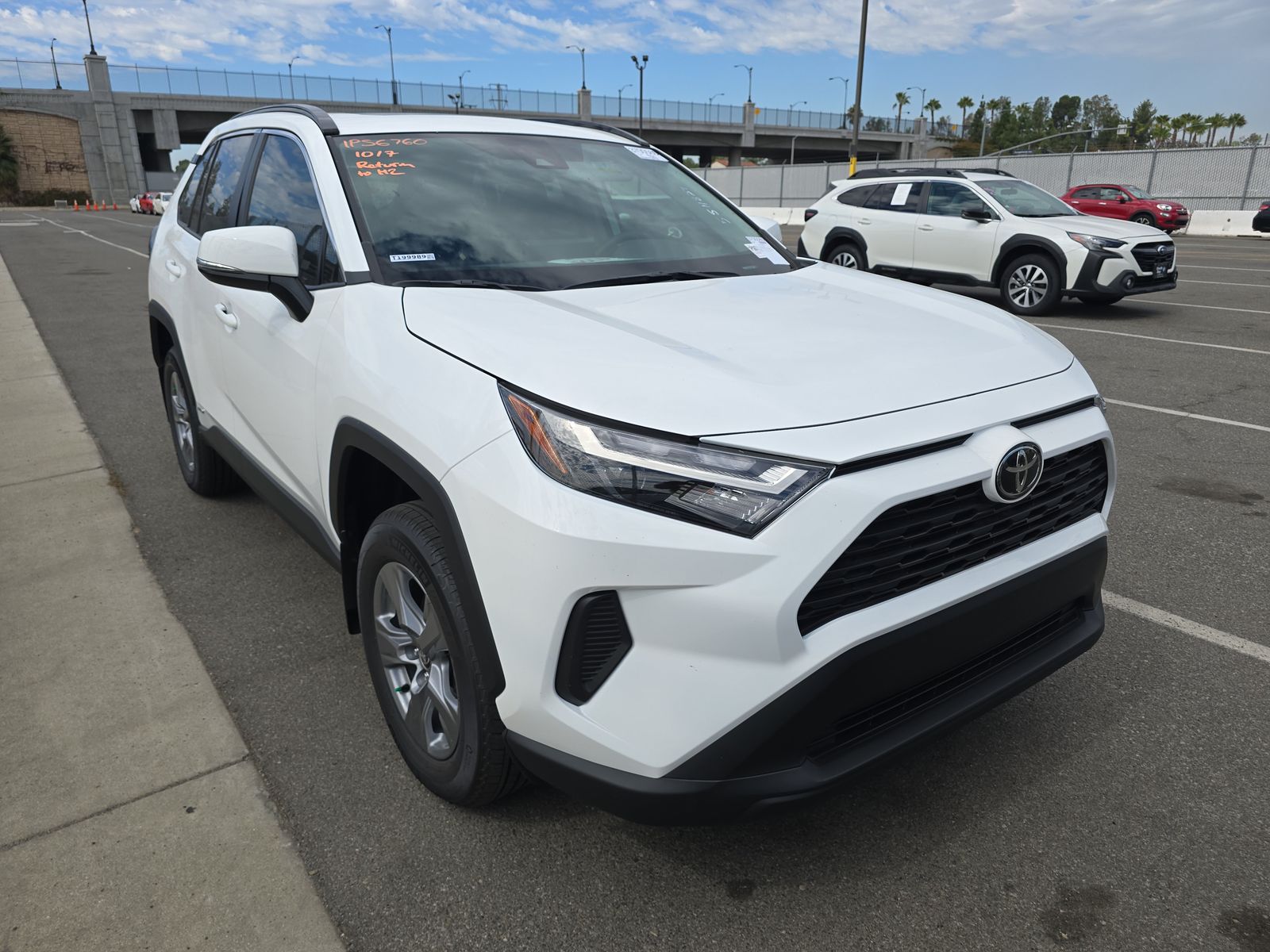 2025 Toyota RAV4 Hybrid XLE AWD