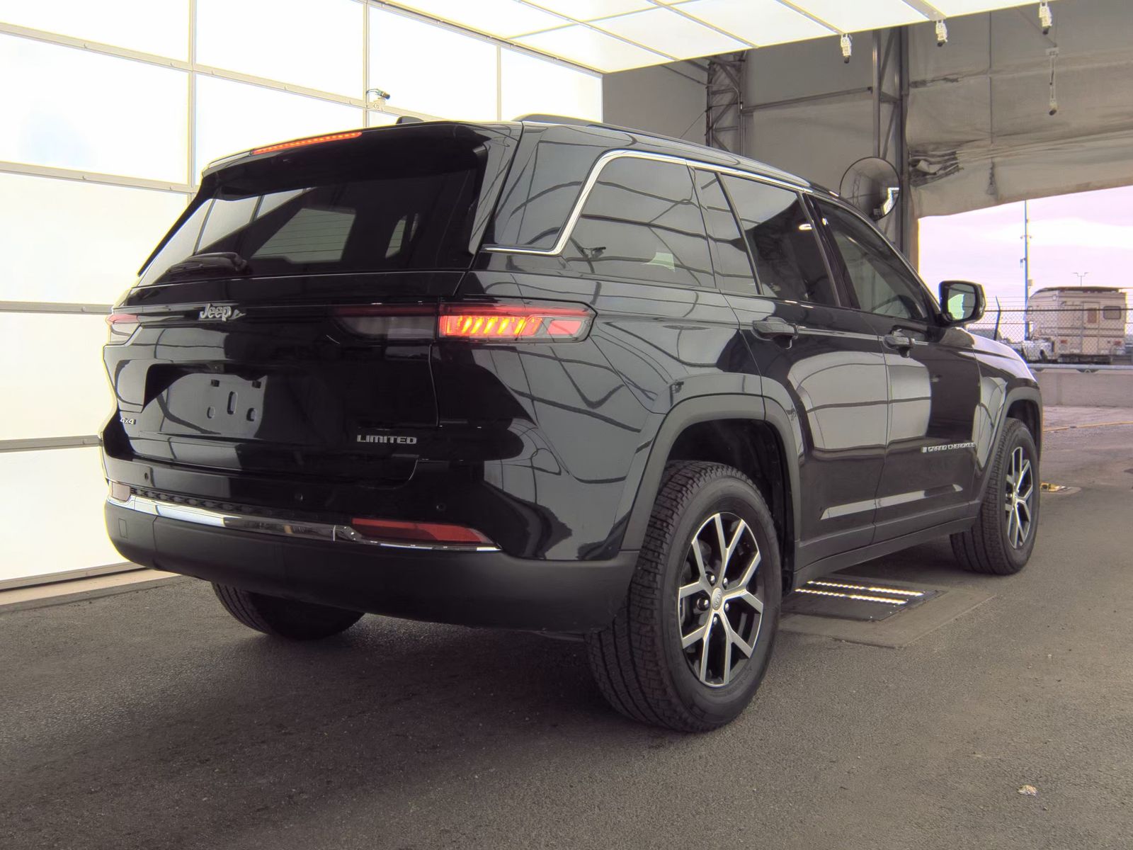 2024 Jeep Grand Cherokee Limited AWD