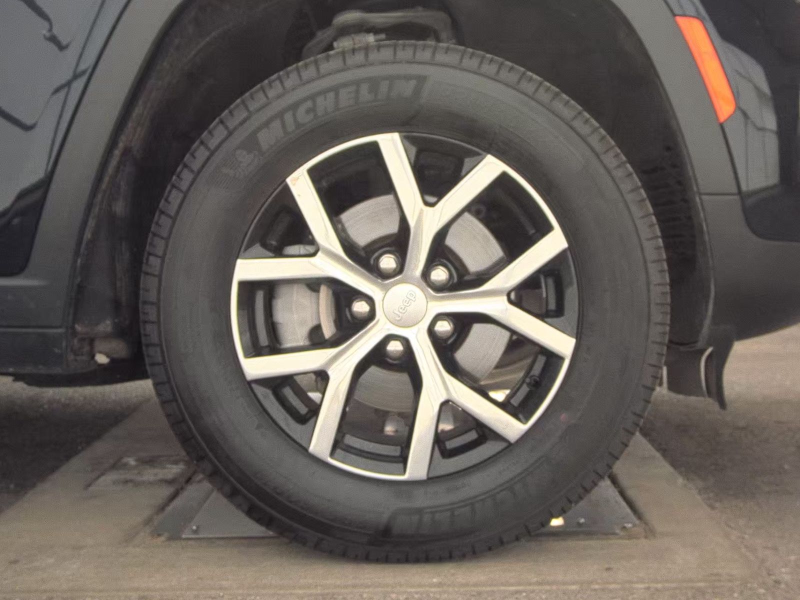 2024 Jeep Grand Cherokee Limited AWD