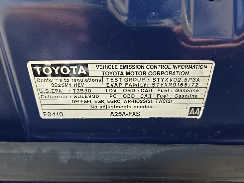 2025 Toyota Camry LE AWD