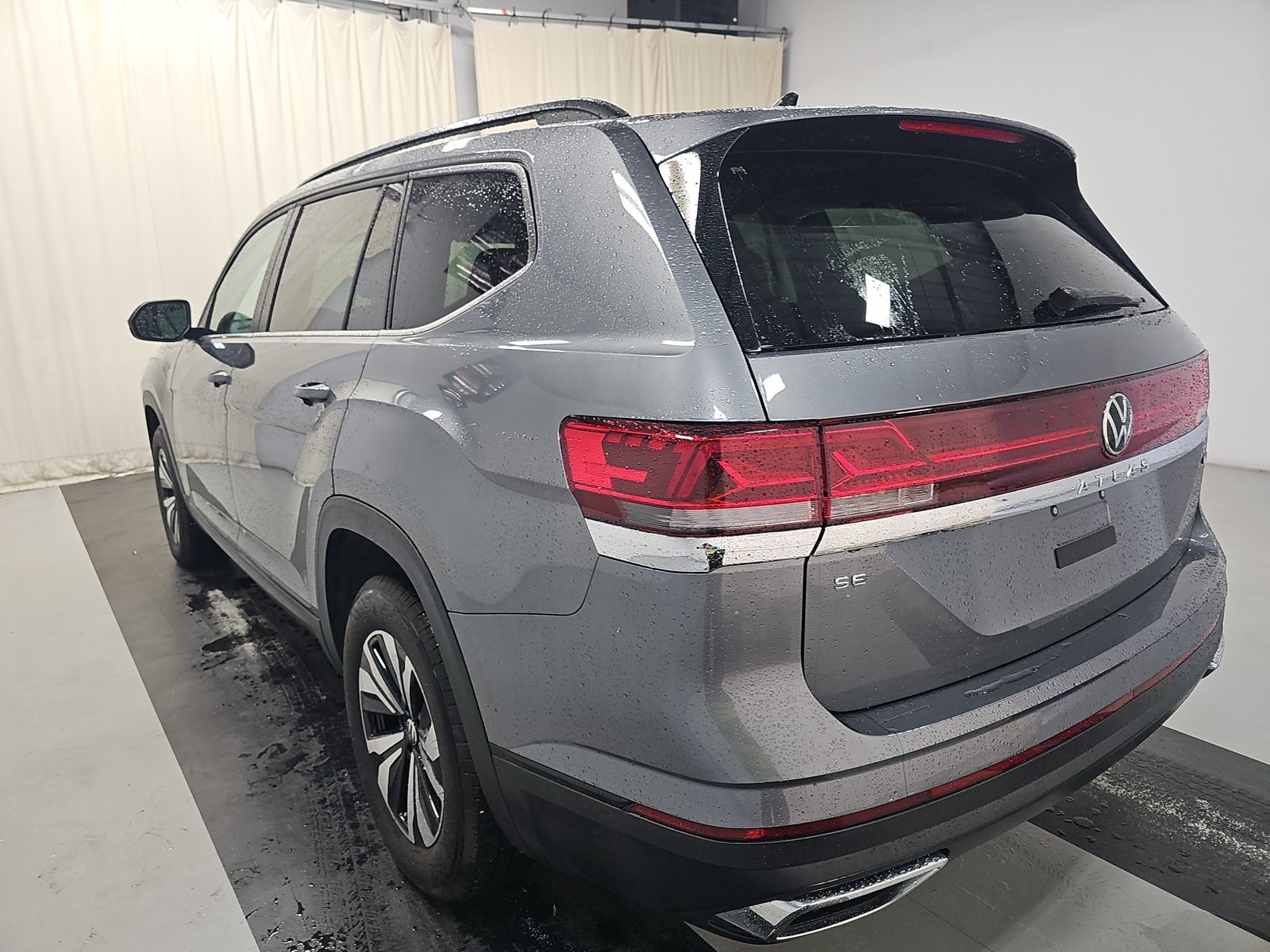 2025 Volkswagen Atlas 2.0T SE AWD