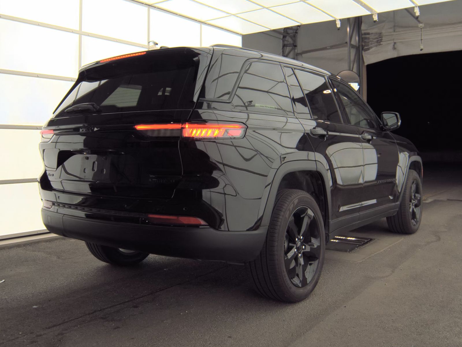 2024 Jeep Grand Cherokee Limited AWD