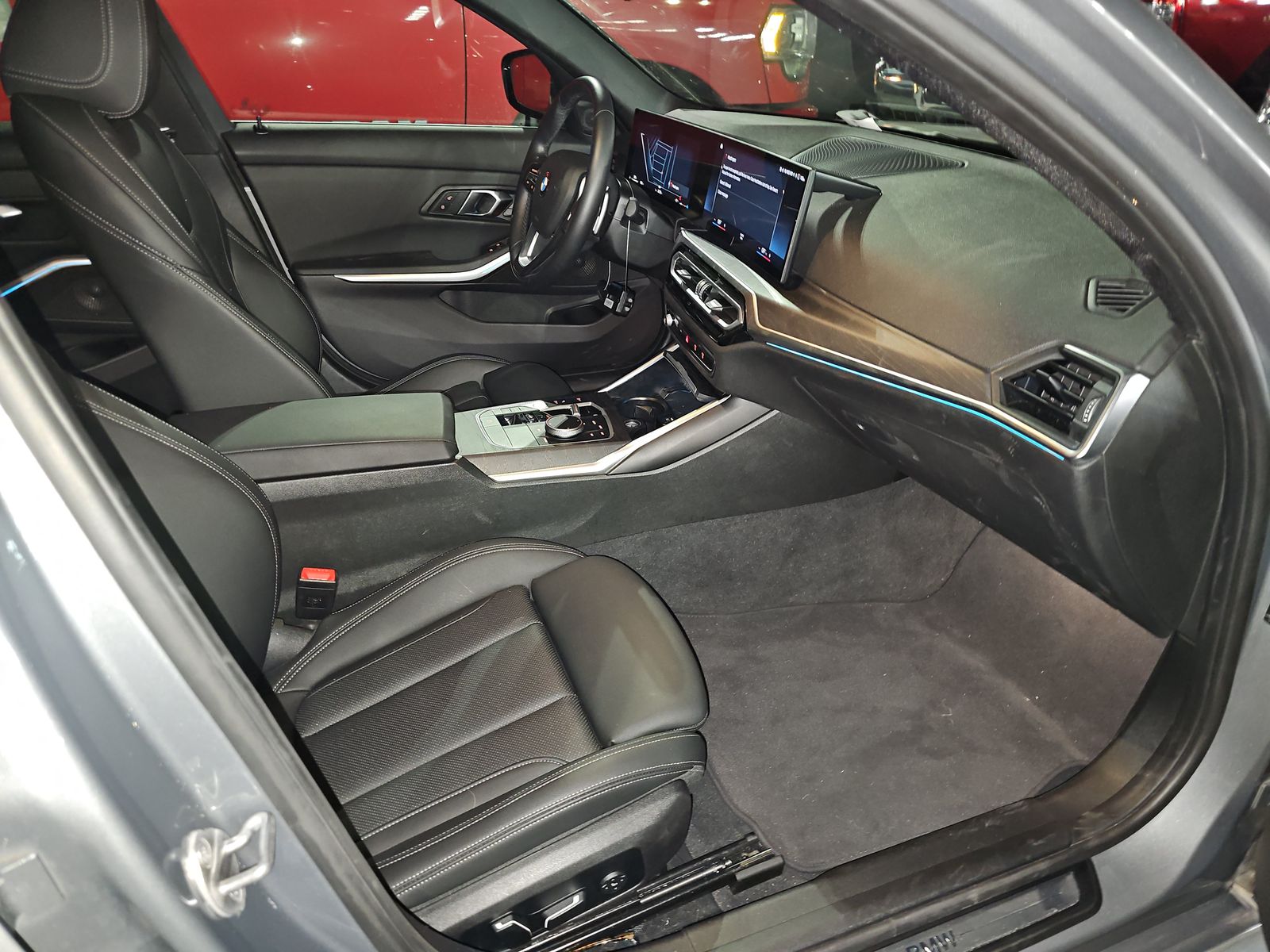 2024 BMW 3 Series 330i RWD