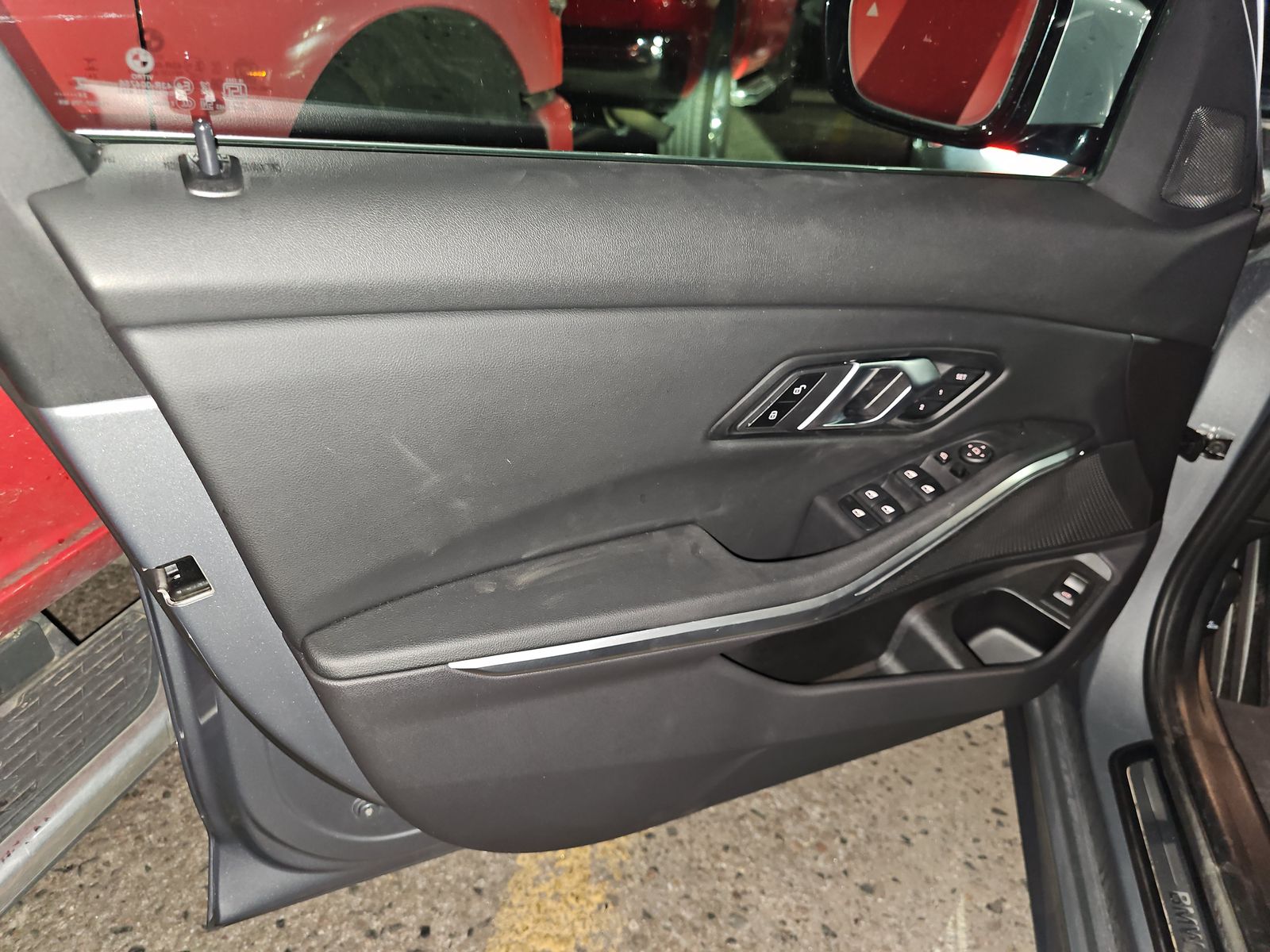 2024 BMW 3 Series 330i RWD