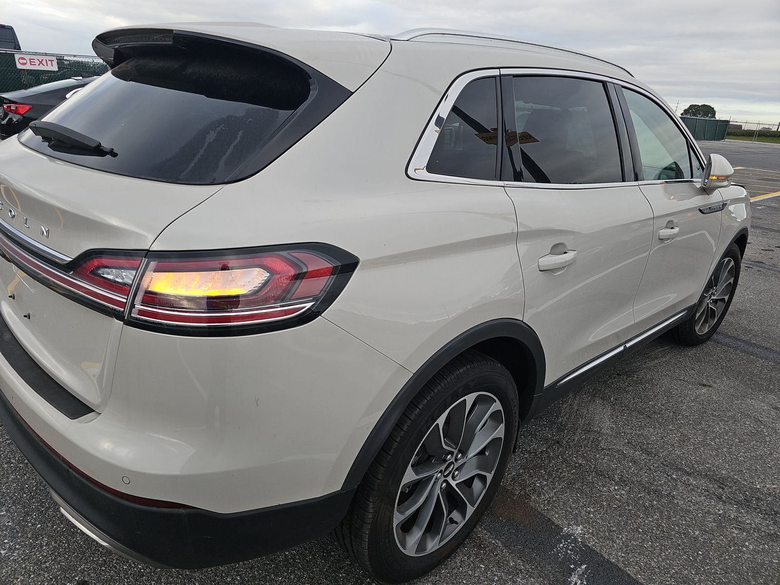 2022 Lincoln Nautilus Reserve AWD