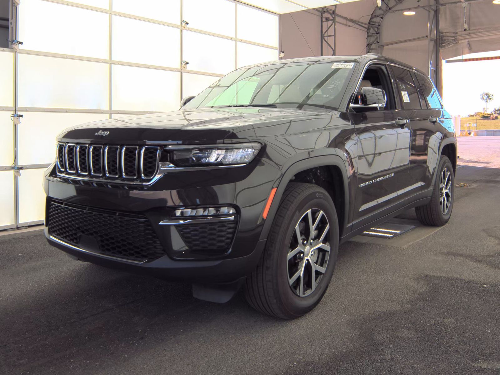 2024 Jeep Grand Cherokee Limited AWD