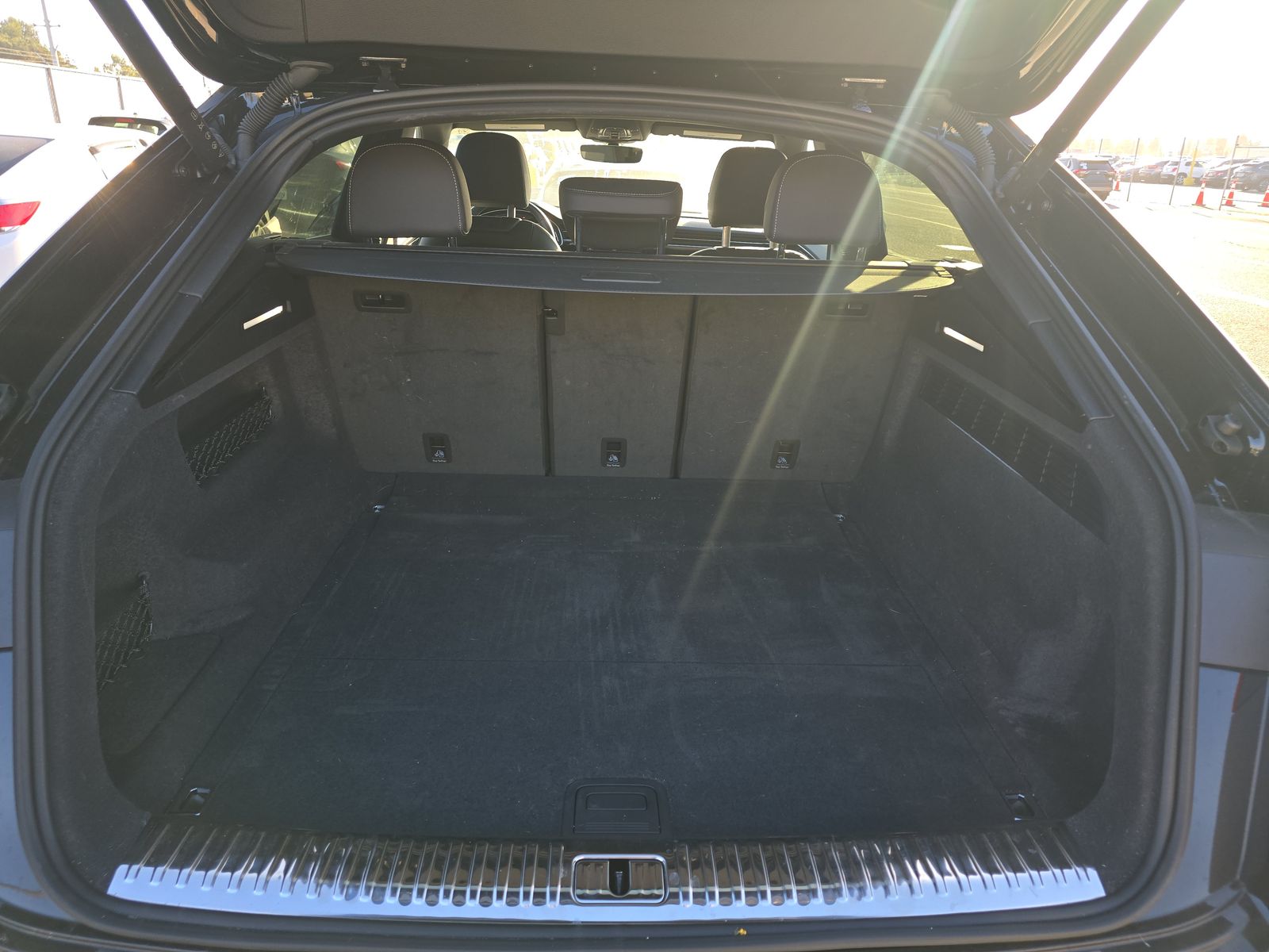 2025 Audi Q8 Premium AWD