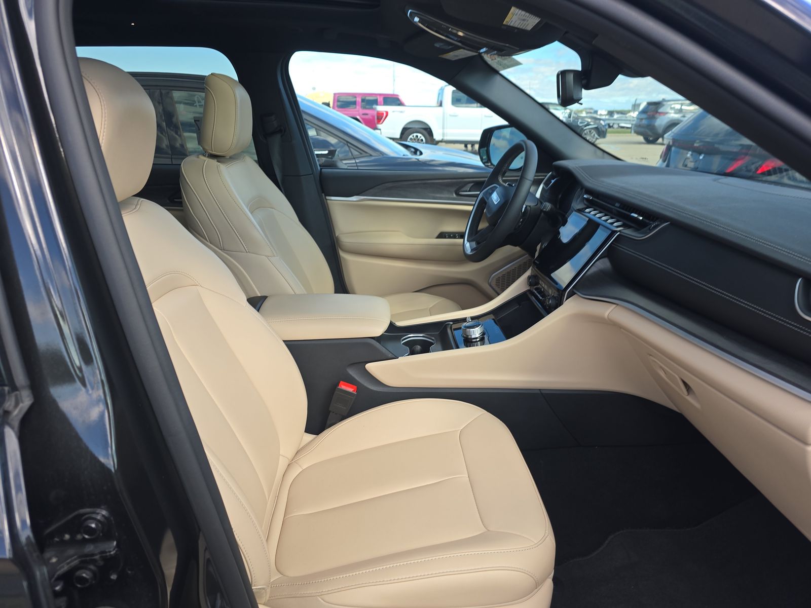 2024 Jeep Grand Cherokee Limited AWD