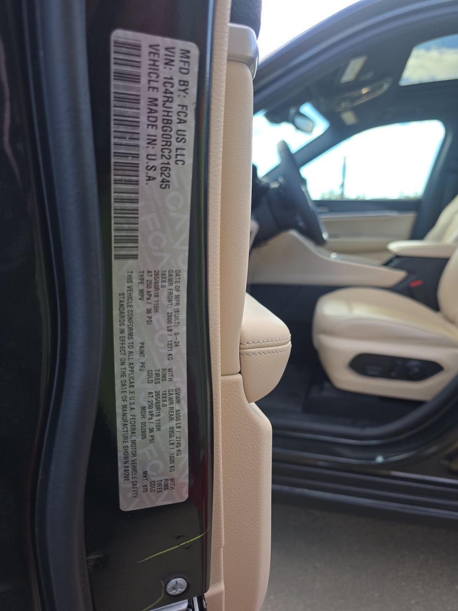 2024 Jeep Grand Cherokee Limited AWD