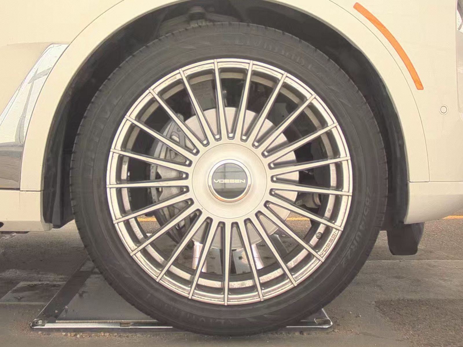 2024 BMW X7 xDrive40i AWD