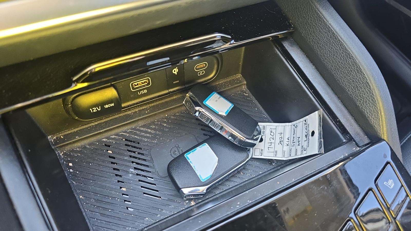 2024 Kia Sportage Hybrid EX AWD