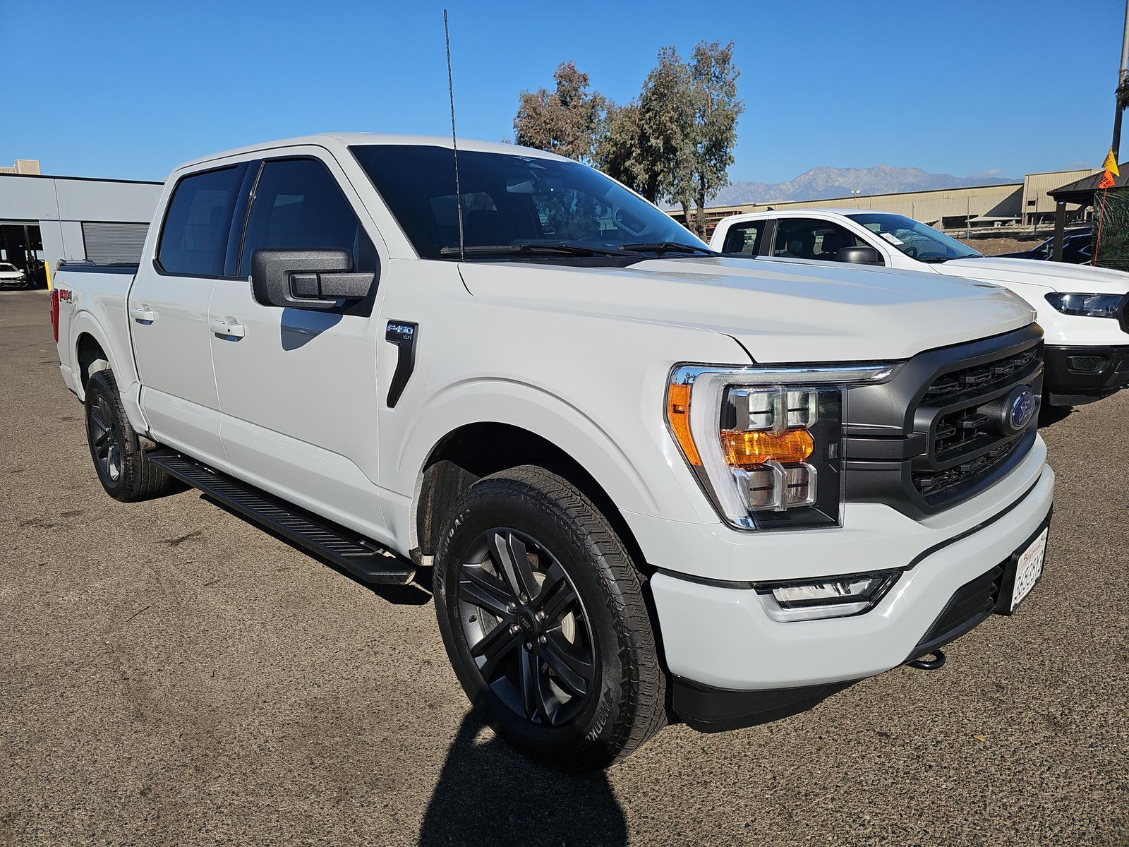 2023 Ford F-150 XLT AWD