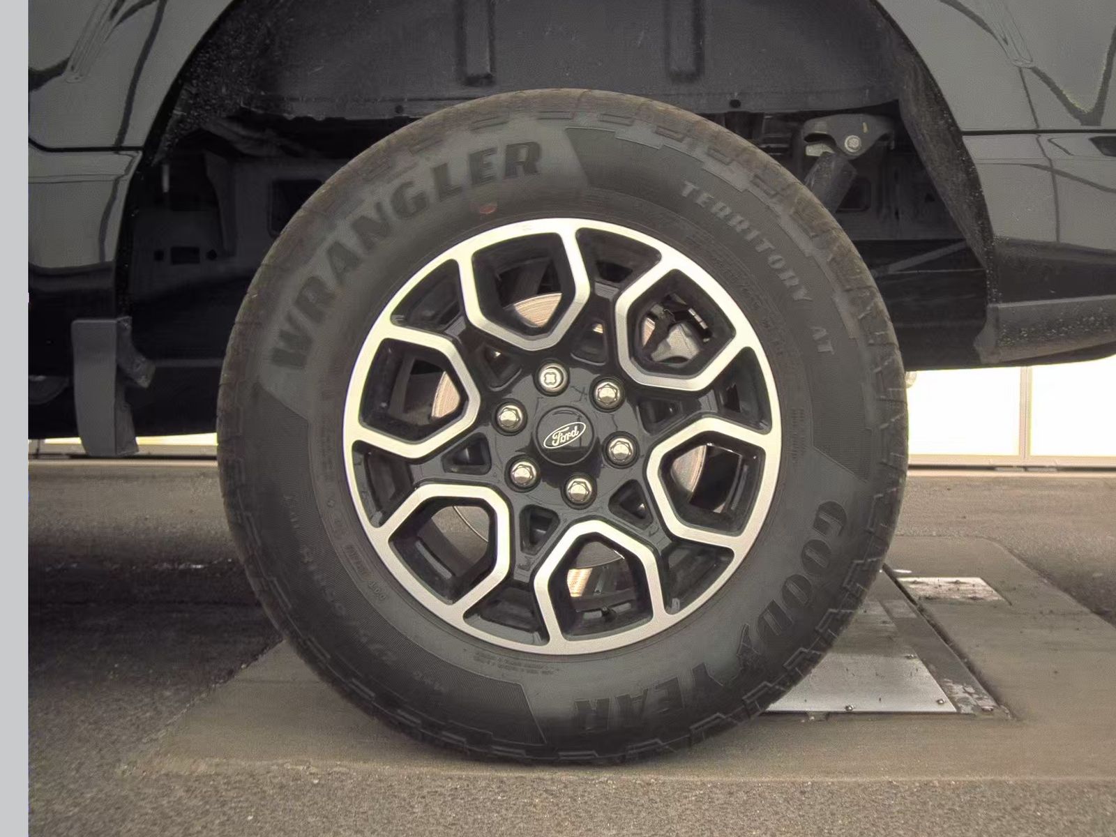 2023 Ford F-150 XLT AWD