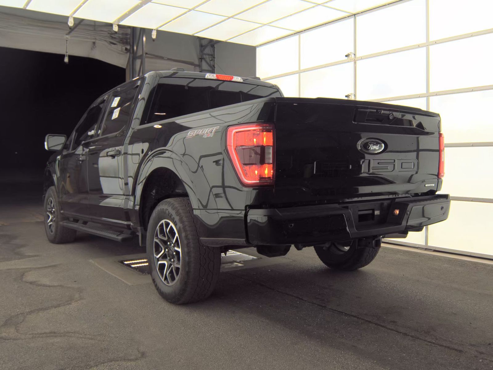 2023 Ford F-150 XLT AWD