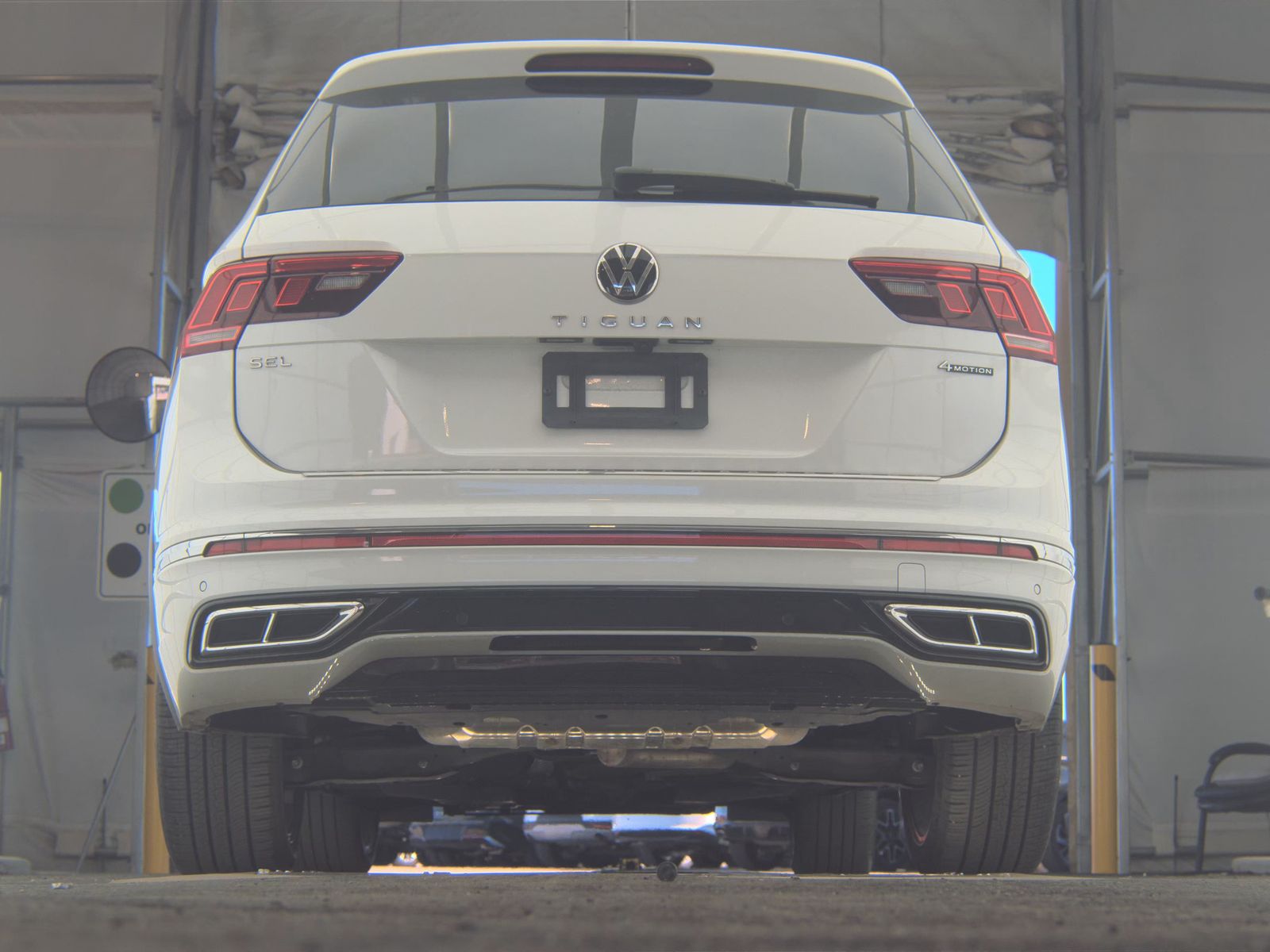 2022 Volkswagen Tiguan 2.0T SEL R-Line AWD