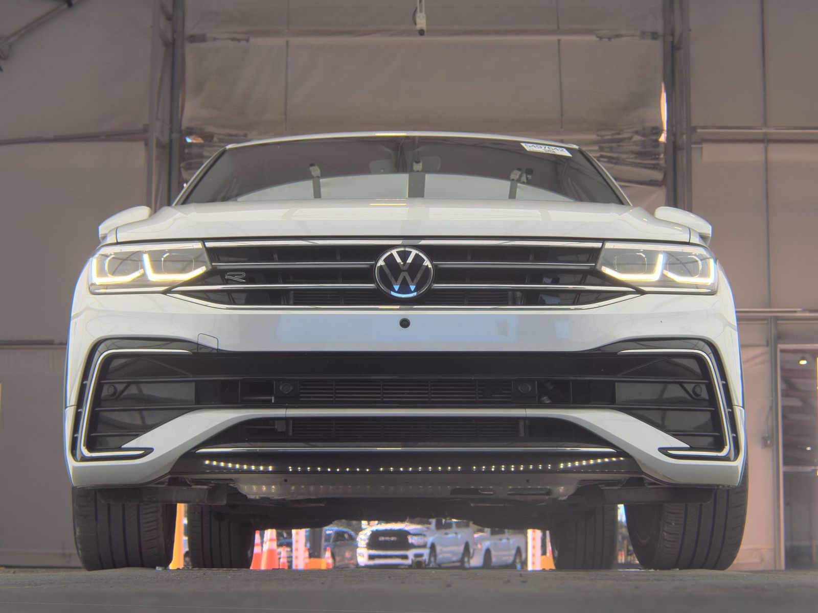 2022 Volkswagen Tiguan 2.0T SEL R-Line AWD