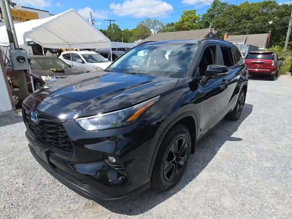 2024 Toyota Highlander Hybrid XLE Nightshade AWD