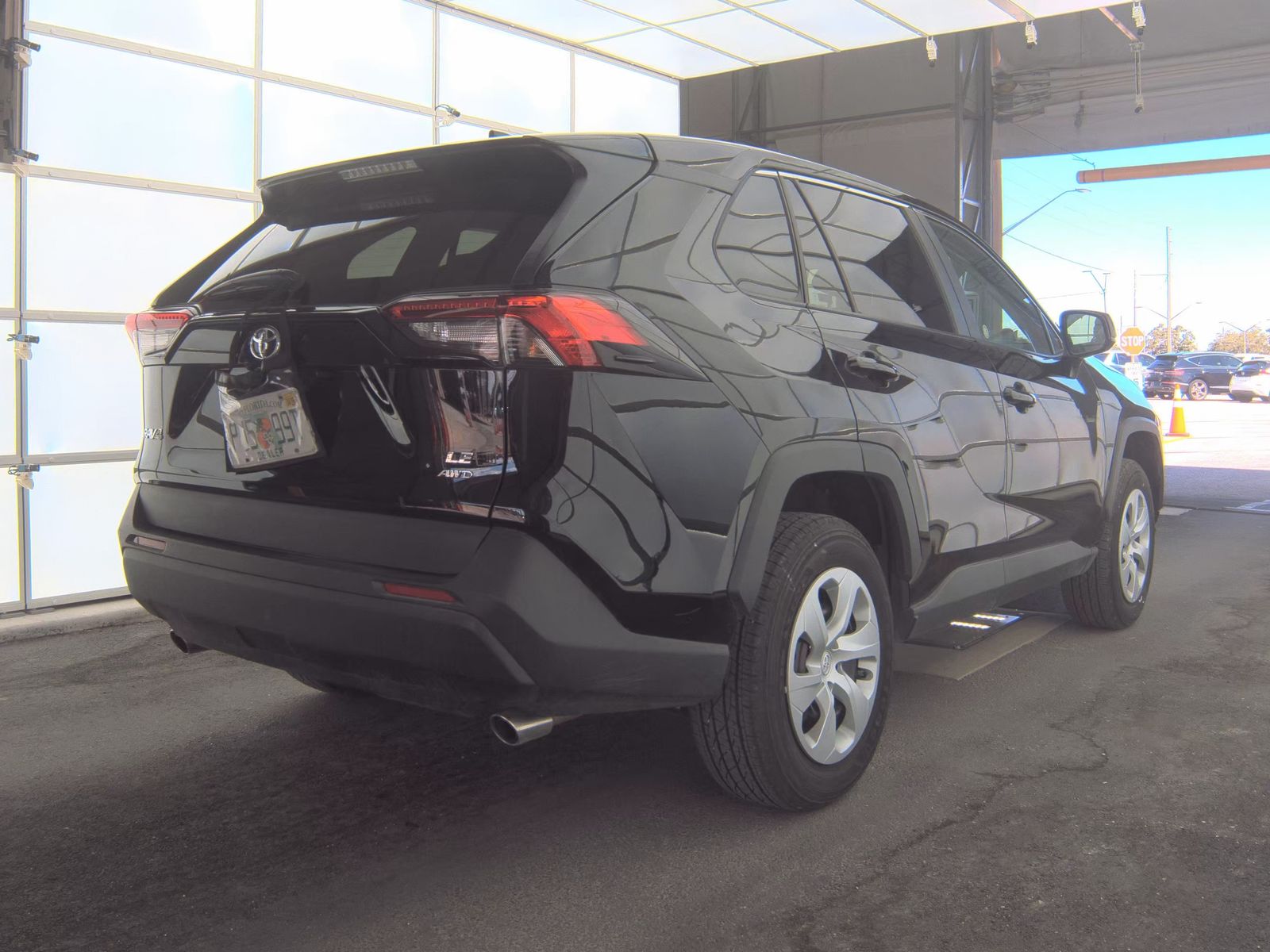 2025 Toyota RAV4 LE AWD