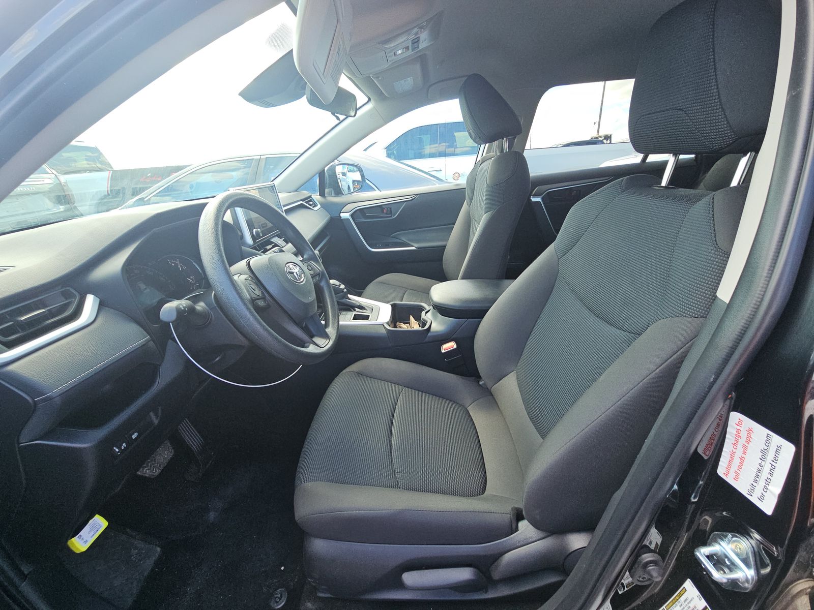 2025 Toyota RAV4 LE AWD