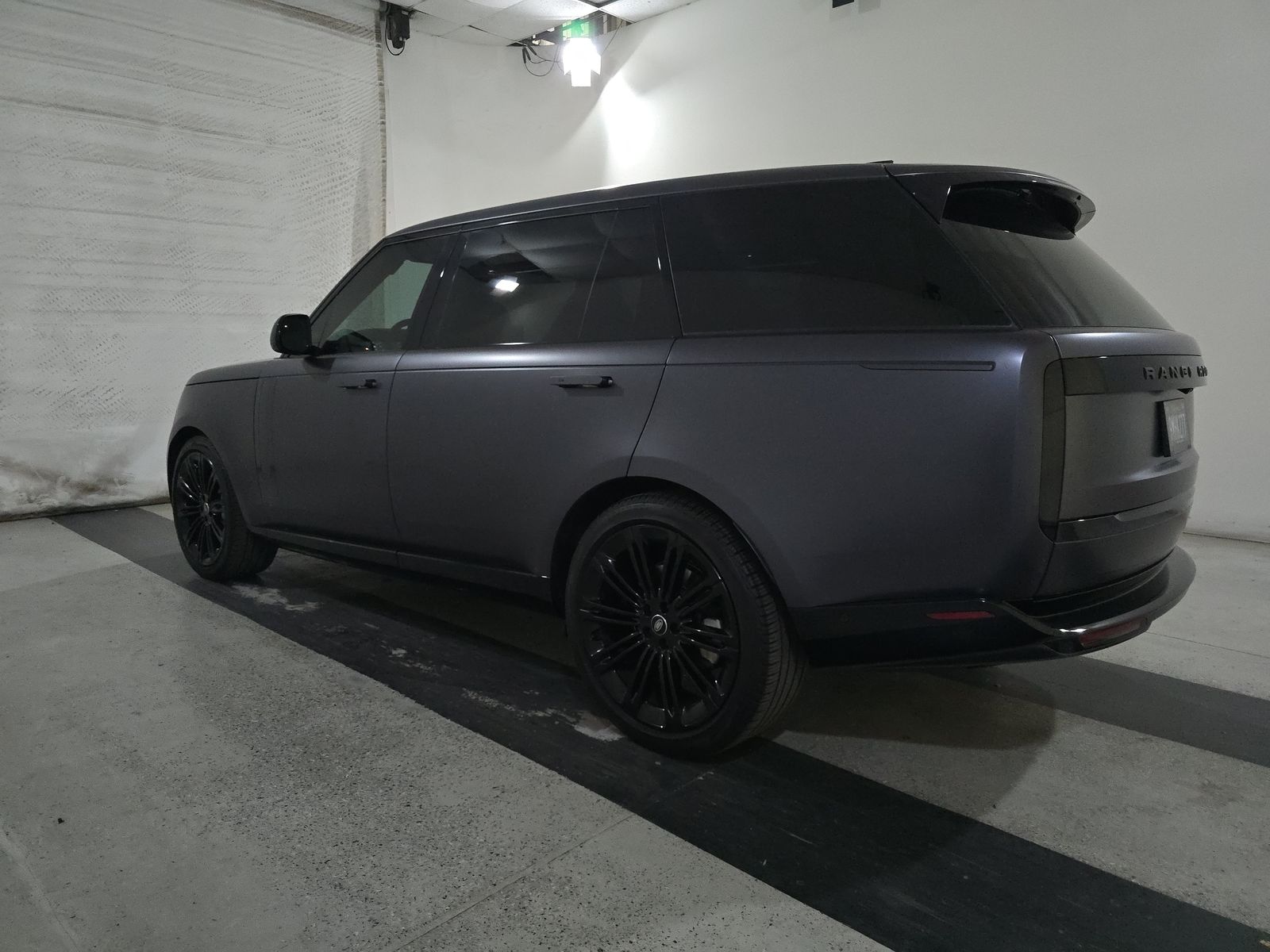 2024 Land Rover Range Rover SE LWB AWD