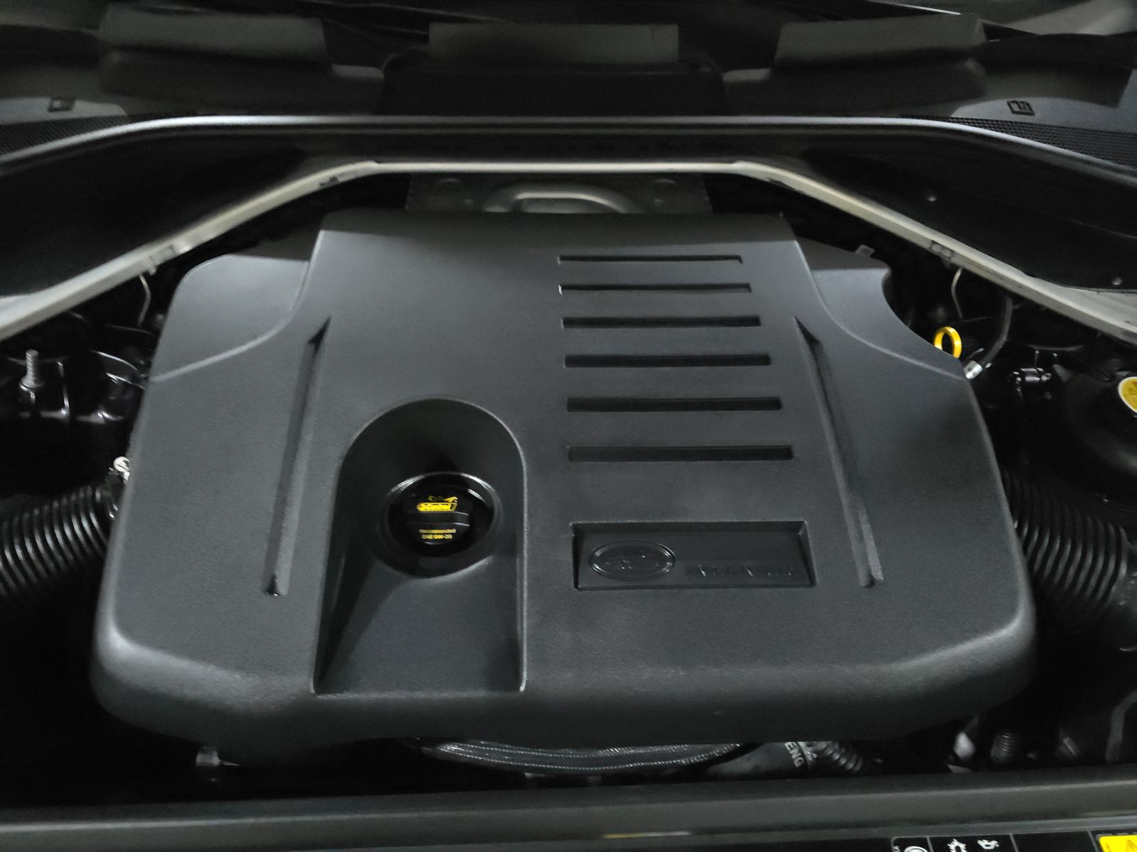 2024 Land Rover Range Rover SE LWB AWD