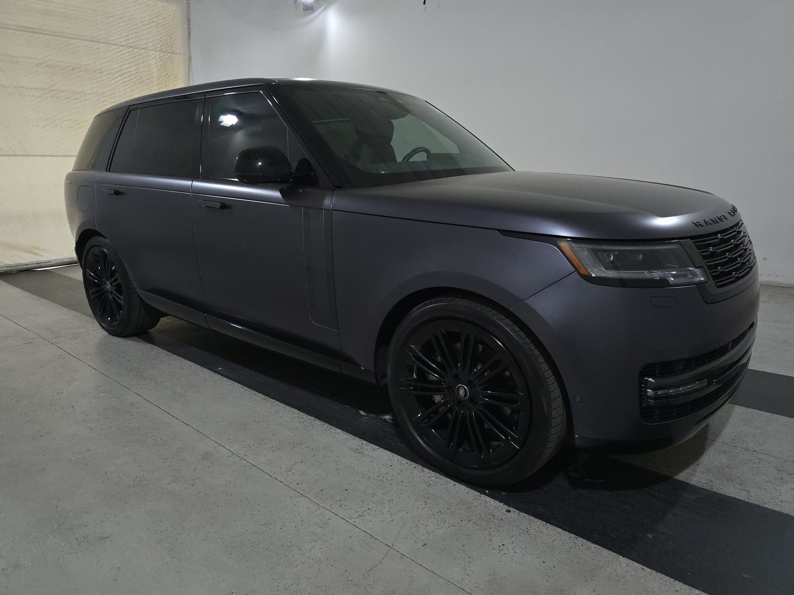 2024 Land Rover Range Rover SE LWB AWD