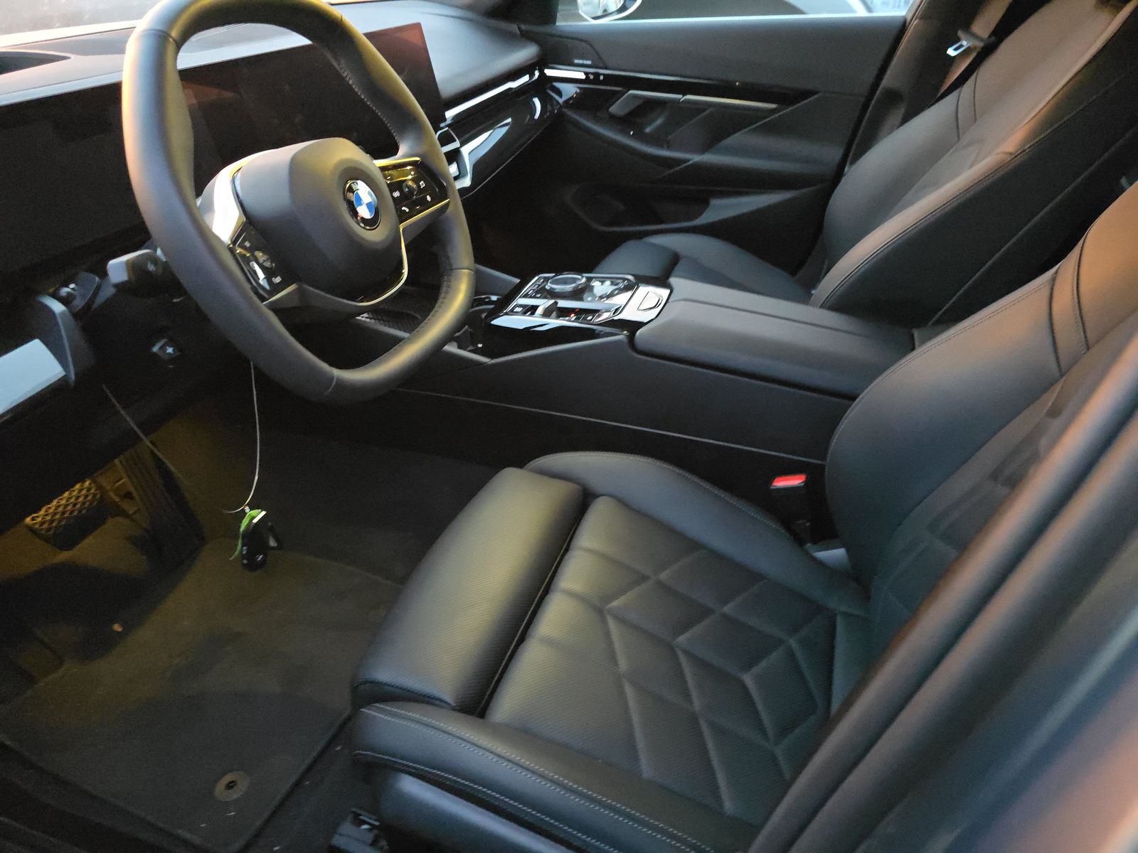 2024 BMW 5 Series 530i xDrive AWD