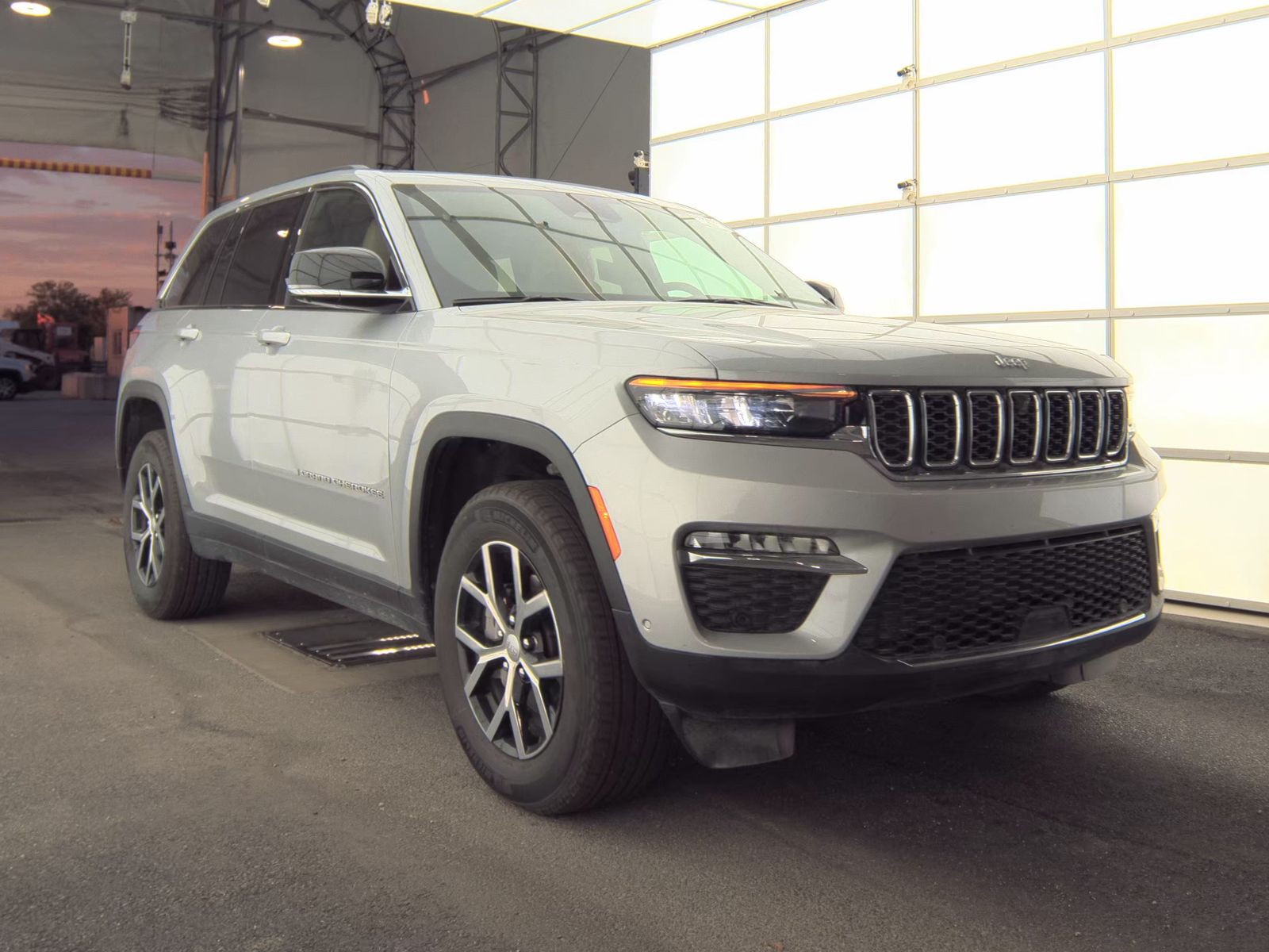 2024 Jeep Grand Cherokee Limited AWD